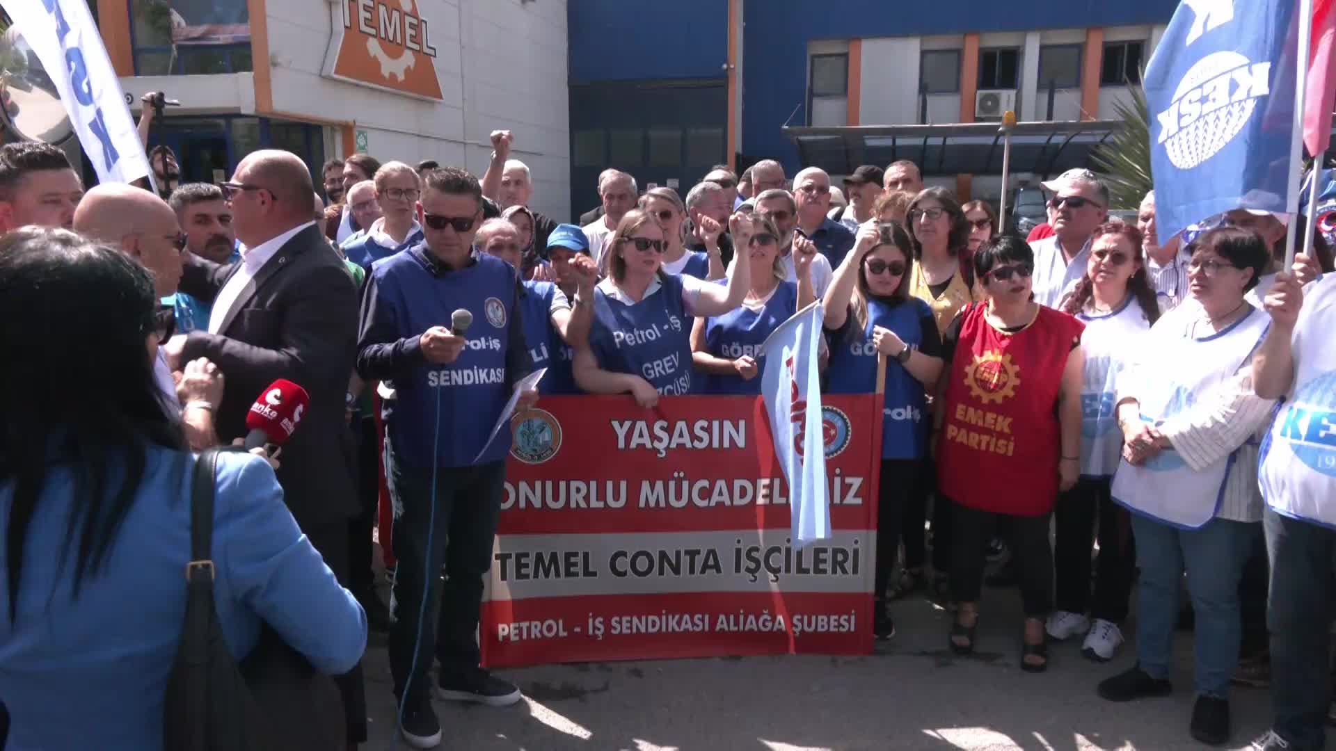 Grevdeki Temel Conta işçilerine mesai arkadaşlarından fiziksel müdahale