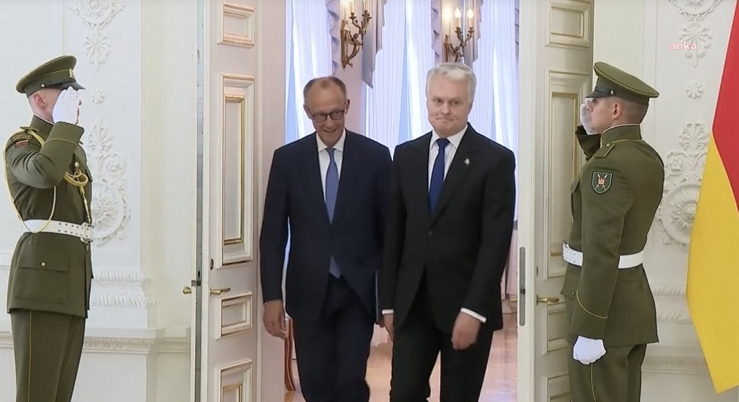 Almanya Başbakanı Merz: Nato’nun doğu kanadını her türlü saldırıya karşı savunacağız