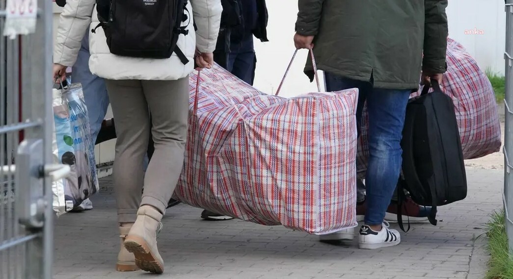 Almanya, 3 ayda 6 binden fazla kişiyi sınır dışı etti