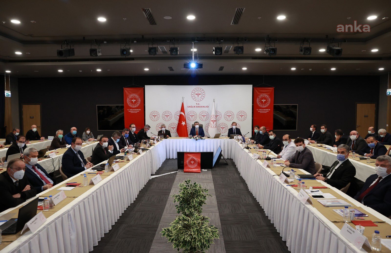 BAKAN KOCA: İSTANBUL’DAKİ VAKALARDA AZALMA YÜZDE 20’Yİ BULDU