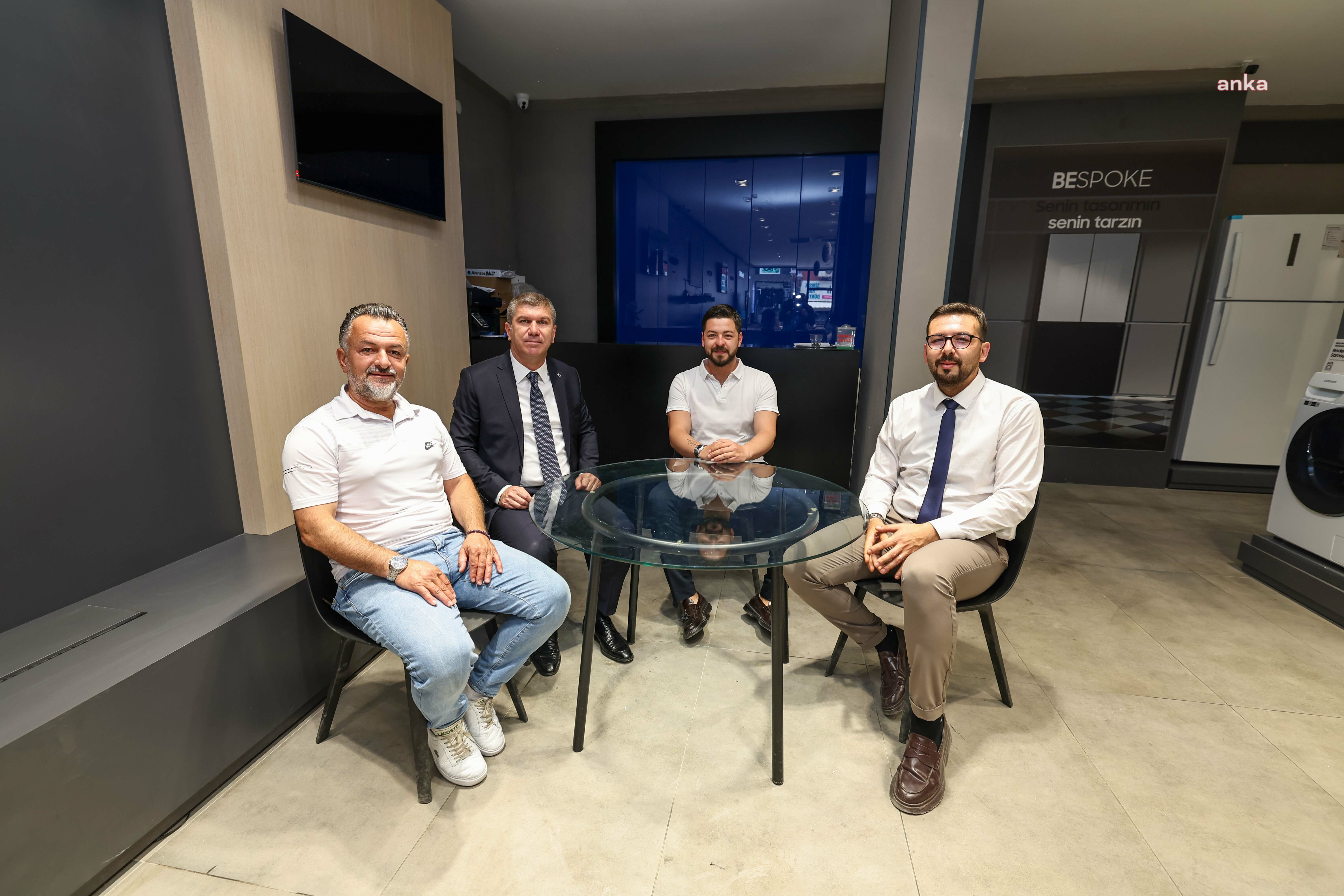 Burdur Belediye Başkanı Ercengiz, esnafla bir araya geldi