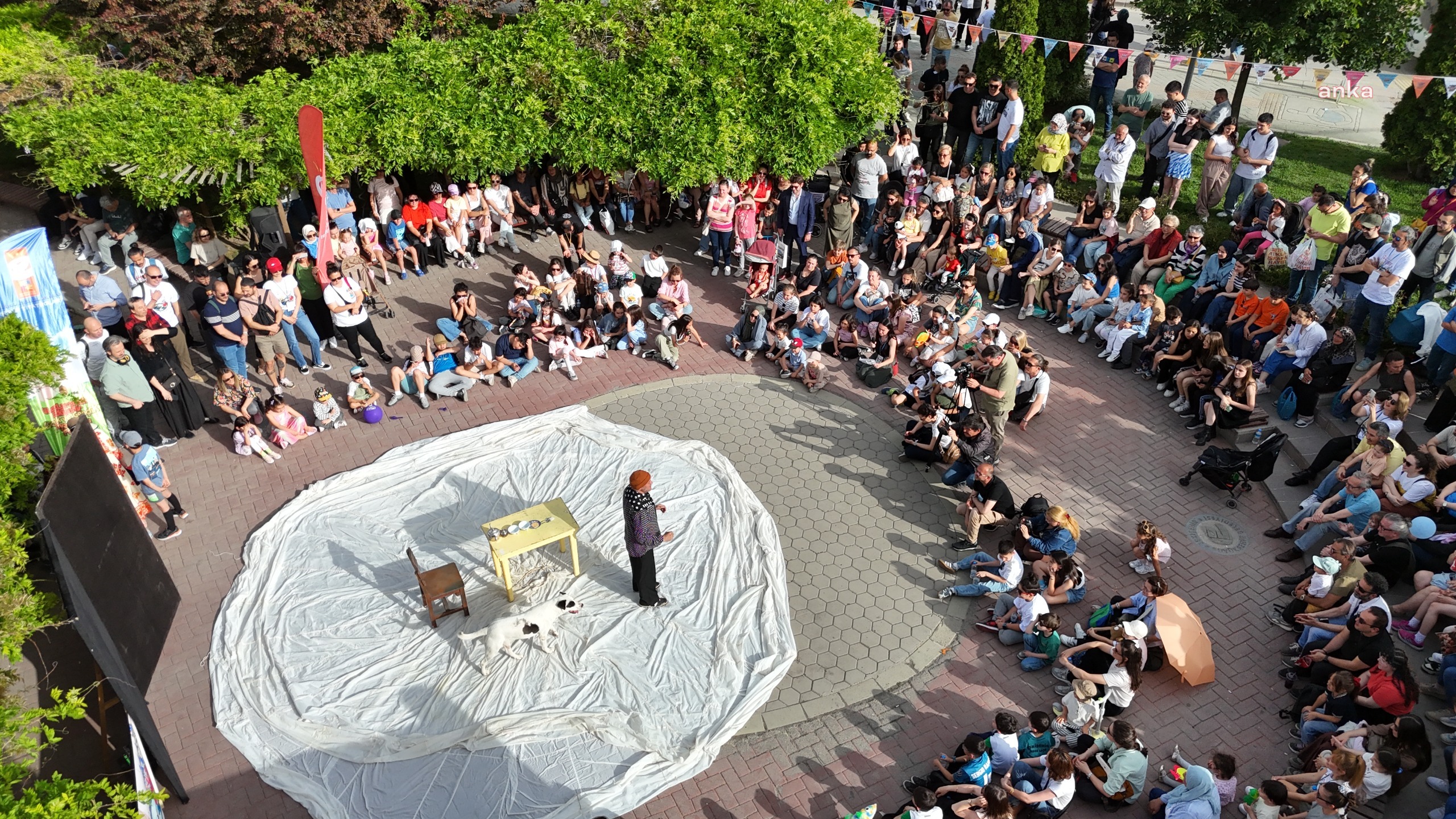 “16. Uluslararası Eskişehir Çocuk, Gençlik ve Kukla Tiyatroları Festivali” devam ediyor