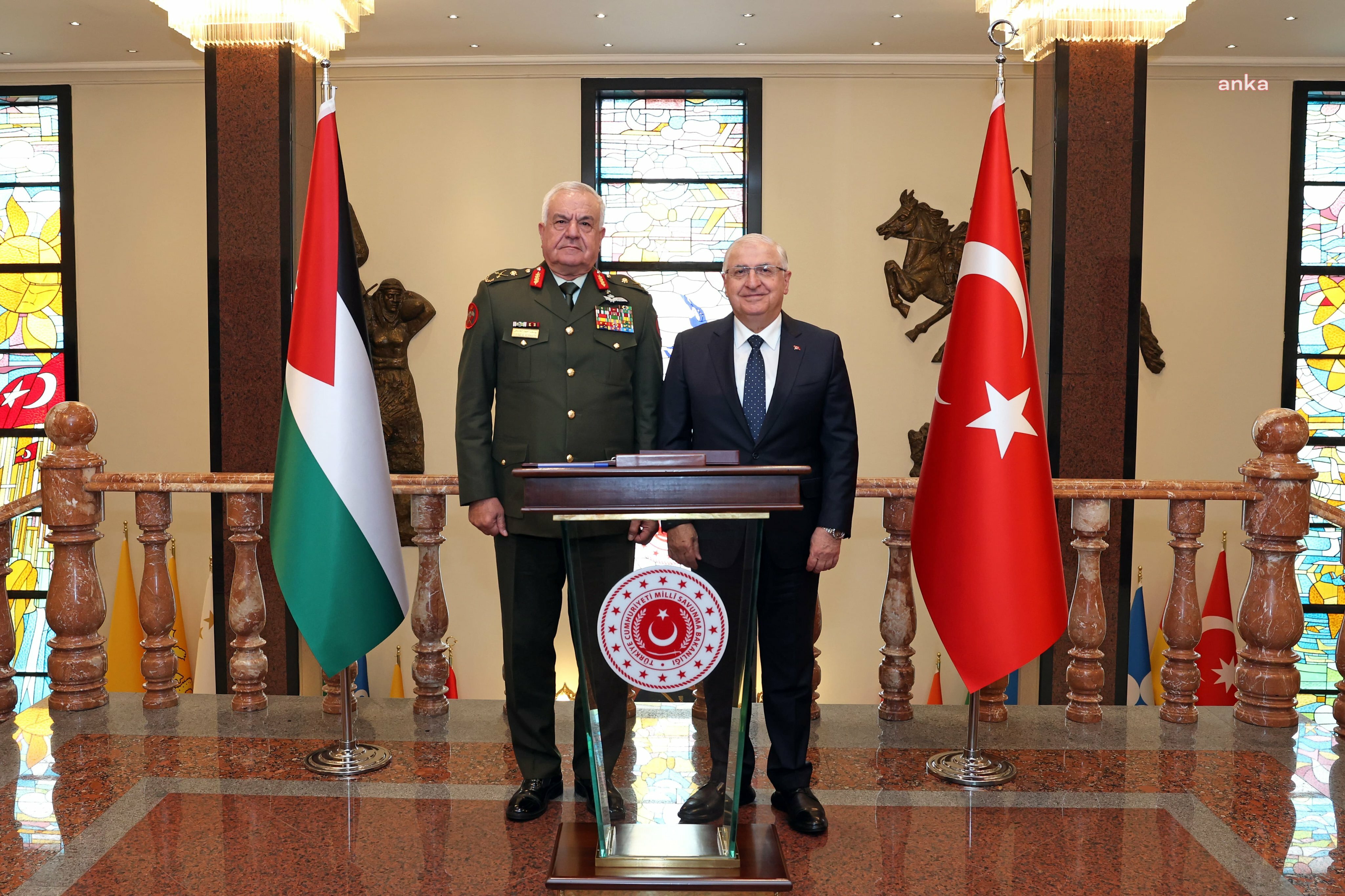 Milli Savunma Bakanı Güler, Ürdün Genelkurmay Başkanı Hnaity’i kaabul etti