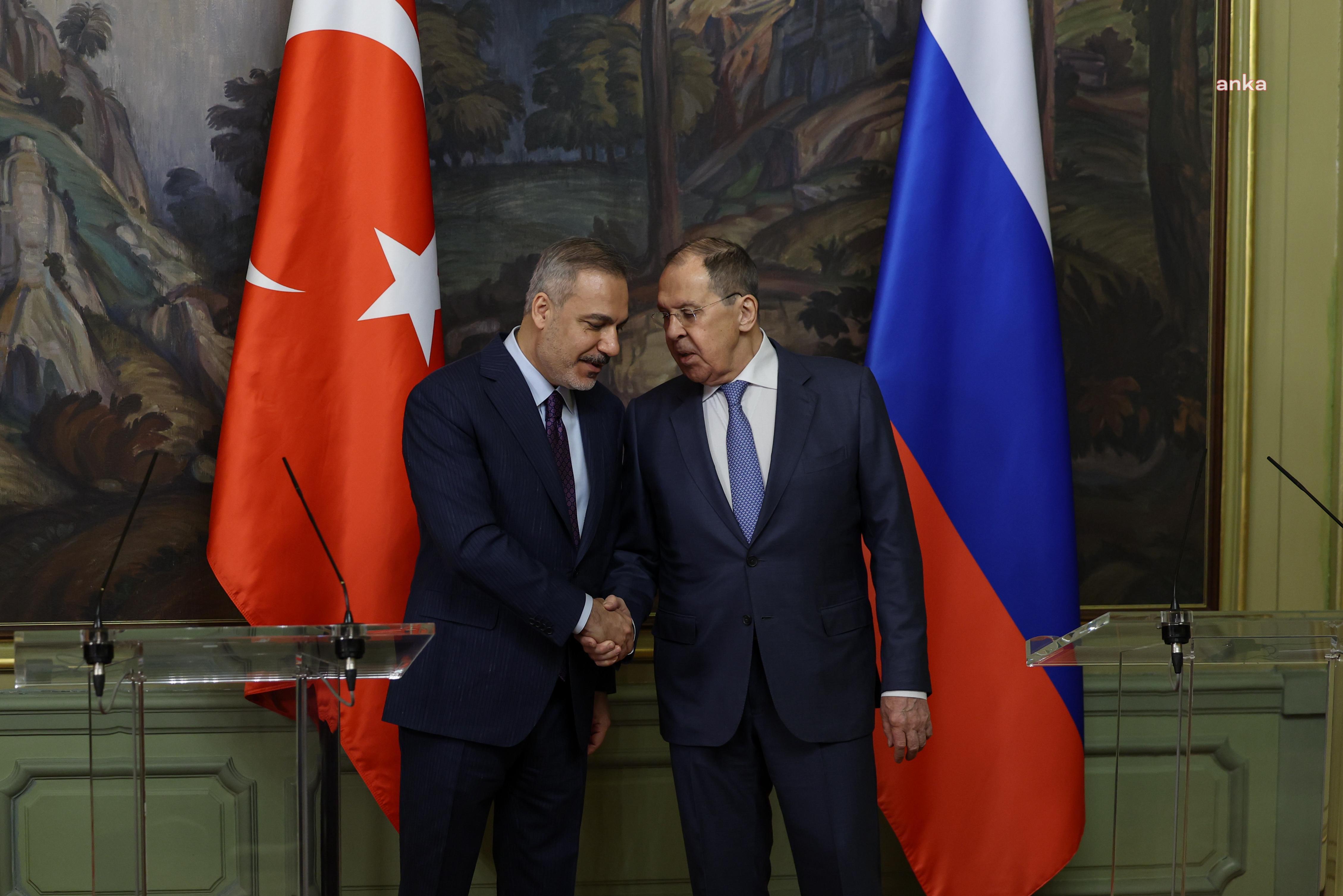 Dışişleri Bakanı Fidan Moskova’da... “Rusya-Ukrayna müzakerelerinin kalıcı bir barışa evrilmesini umut ediyoruz”