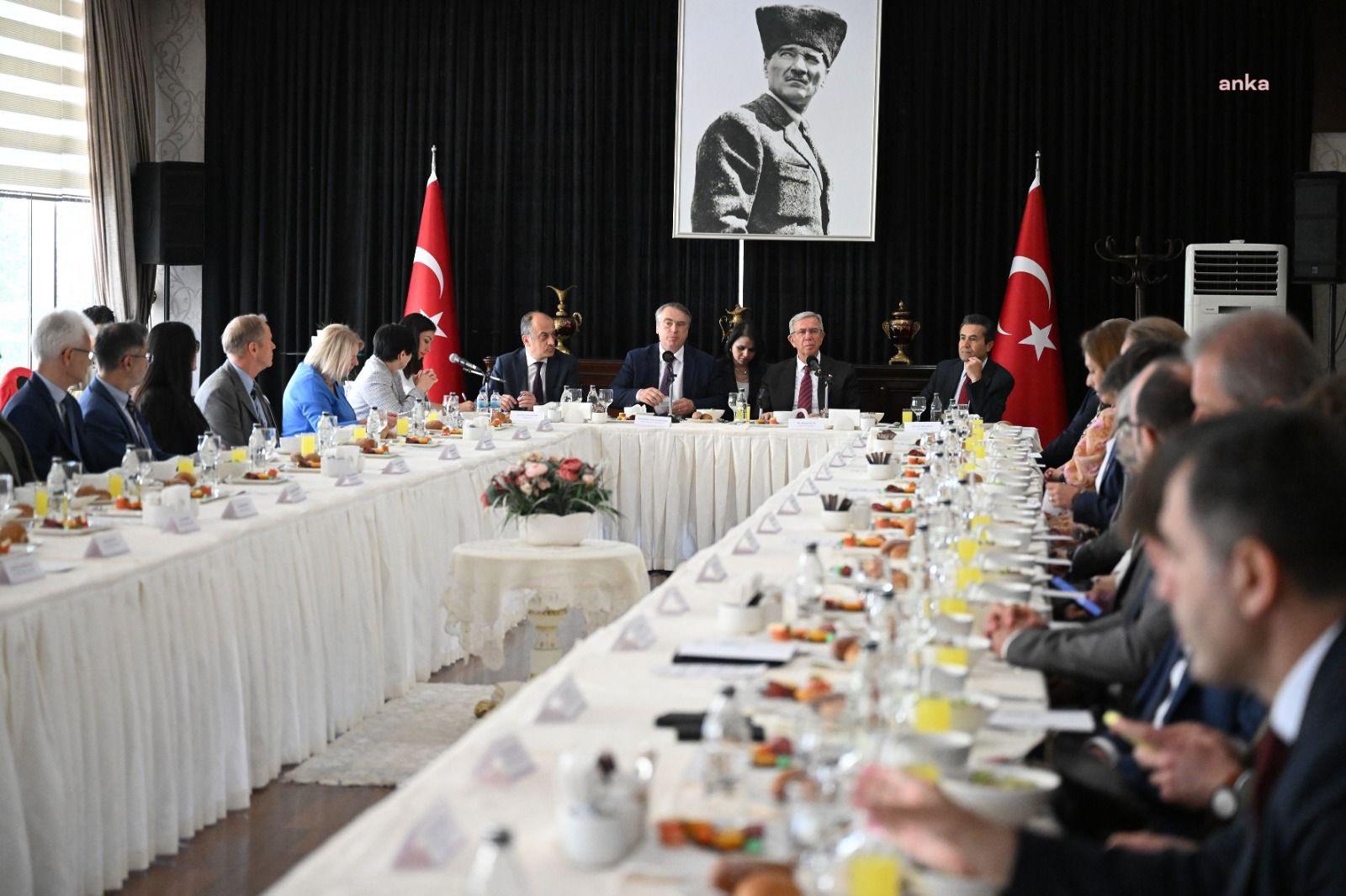 ABB Başkanı Yavaş, AB Türkiye Delegasyonu Başkanı ve AB üyesi ülkelerin Ankara’daki büyükelçileriyle buluştu