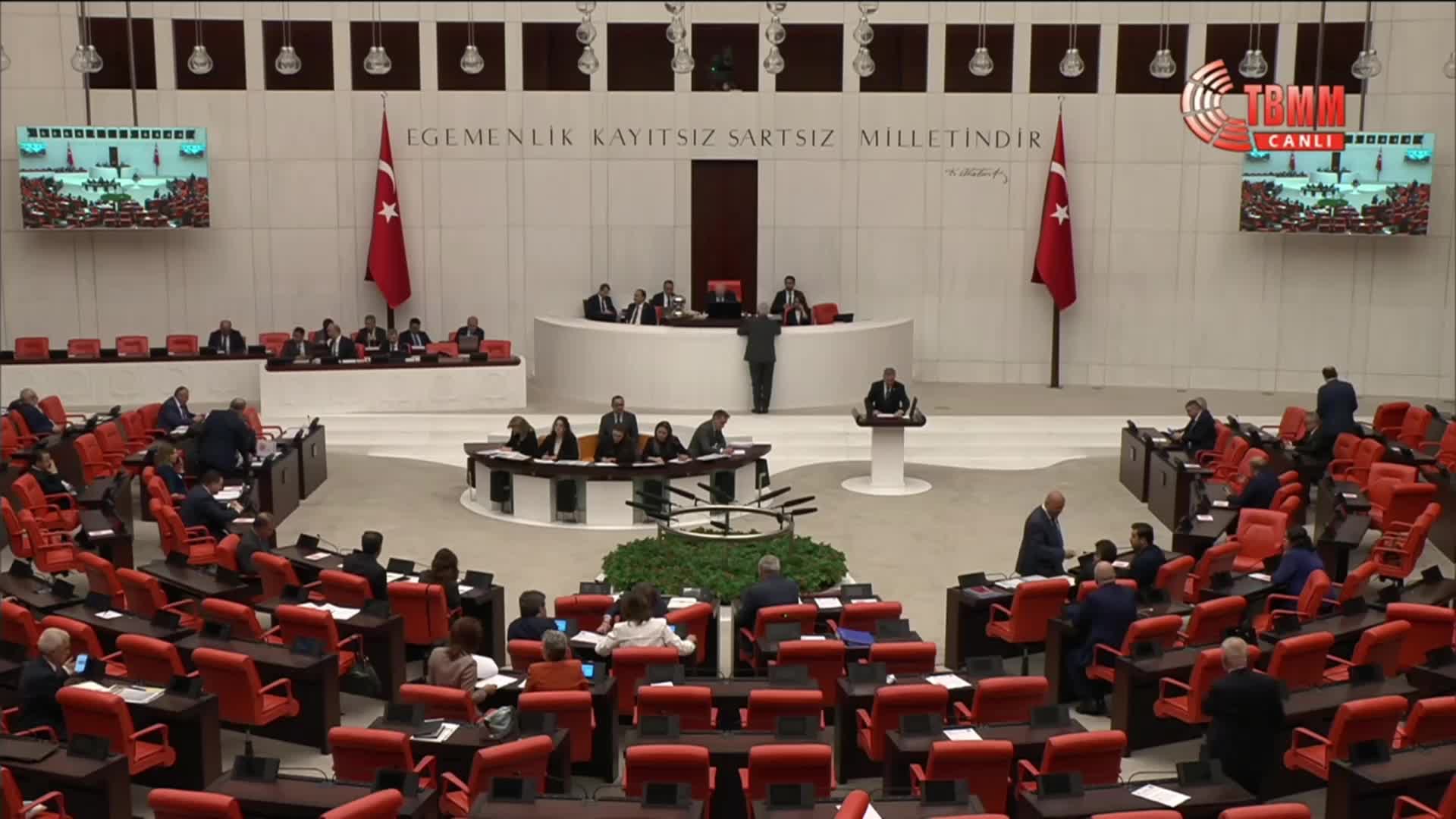 TBMM Genel Kurulu... Ceylan Akça Cupolo: Diyanet'in yapabileceği en güzel şey bütçesini ara zam için asgari ücretlilere hibe etmesidir