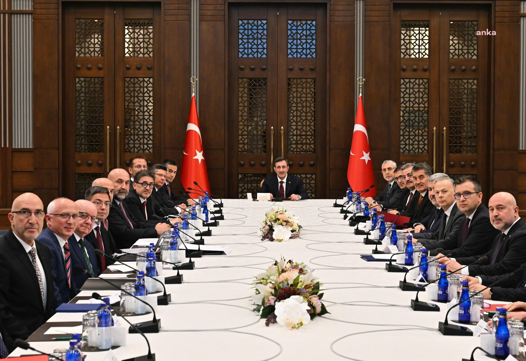 Cumhurbaşkanlığı Külliyesi'nde metal sektörüne ilişkin istişare toplantısı gerçekleştirildi