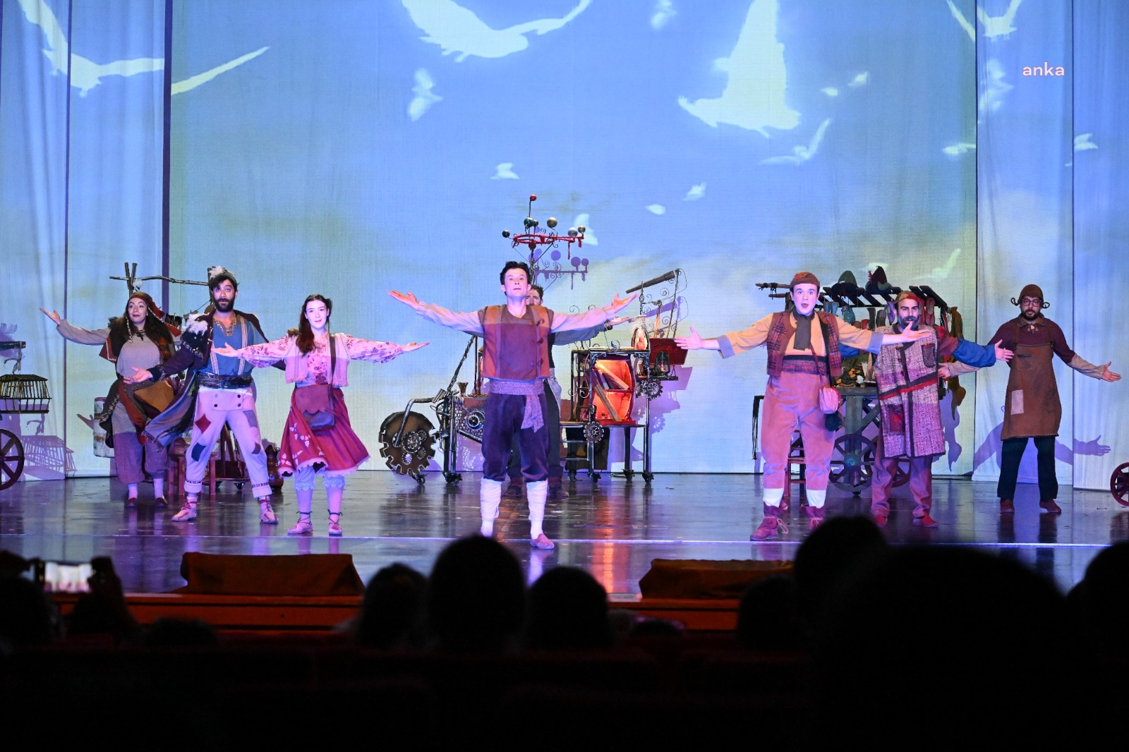 Kırşehir Belediyesi Çocuk Tiyatrosu Festivali devam ediyor