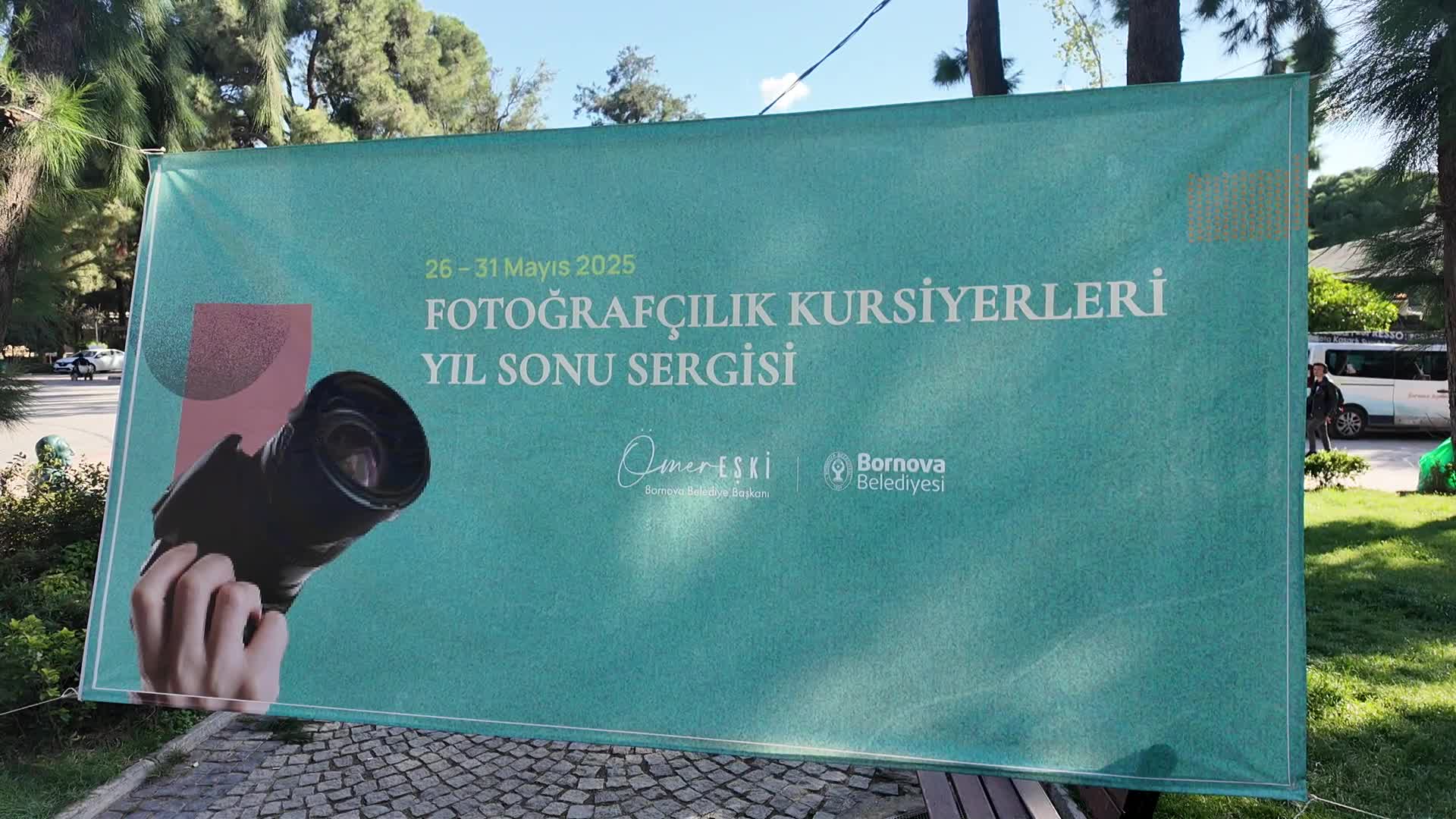 Bornovalı kursiyerlerden geçmişle bugünü buluşturan sergi