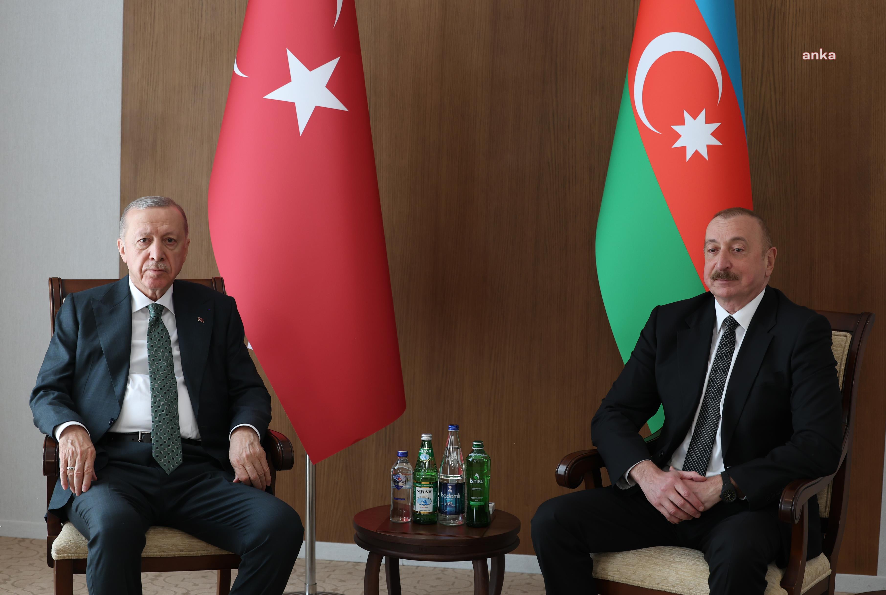 Cumhurbaşkanı Erdoğan, Azerbaycan Cumhurbaşkanı Aliyev ile bir araya geldi