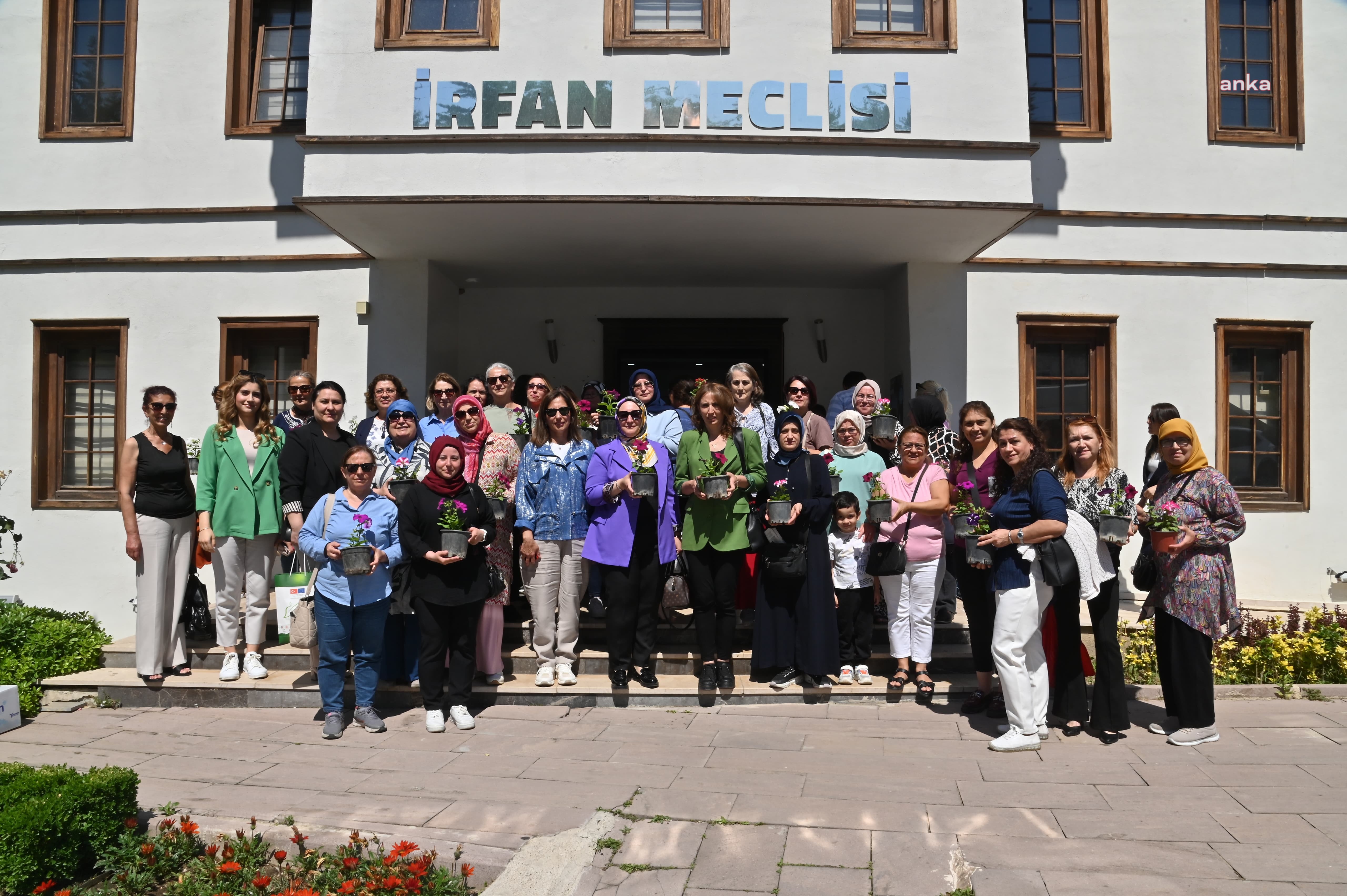 Manisa Tarzanı Çevre Günleri kapsamında “Sıfır Atık ve Temiz Çevre Söyleşisi” düzenlendi