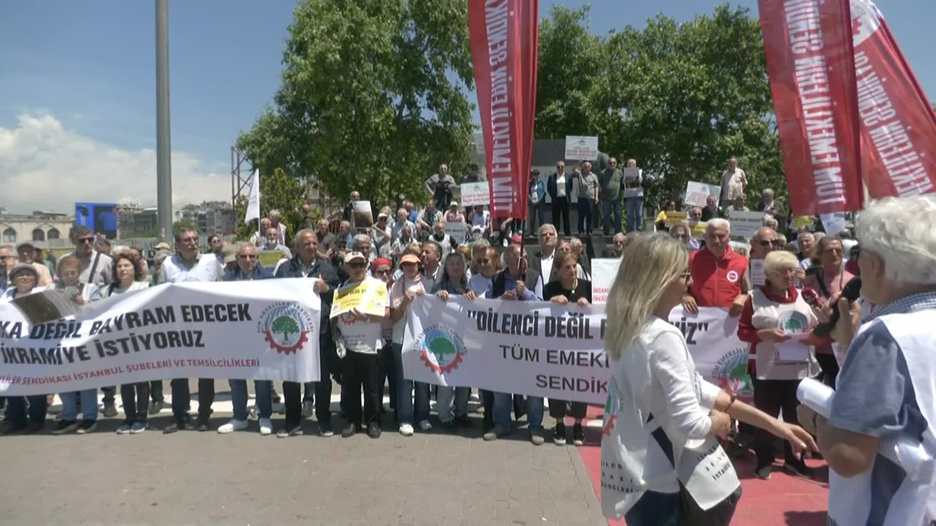 Emekliler Kadıköy’den seslendi: Açlığa mahkum ediliyoruz... İlk seçimde karanlık düzeni değiştireceğiz