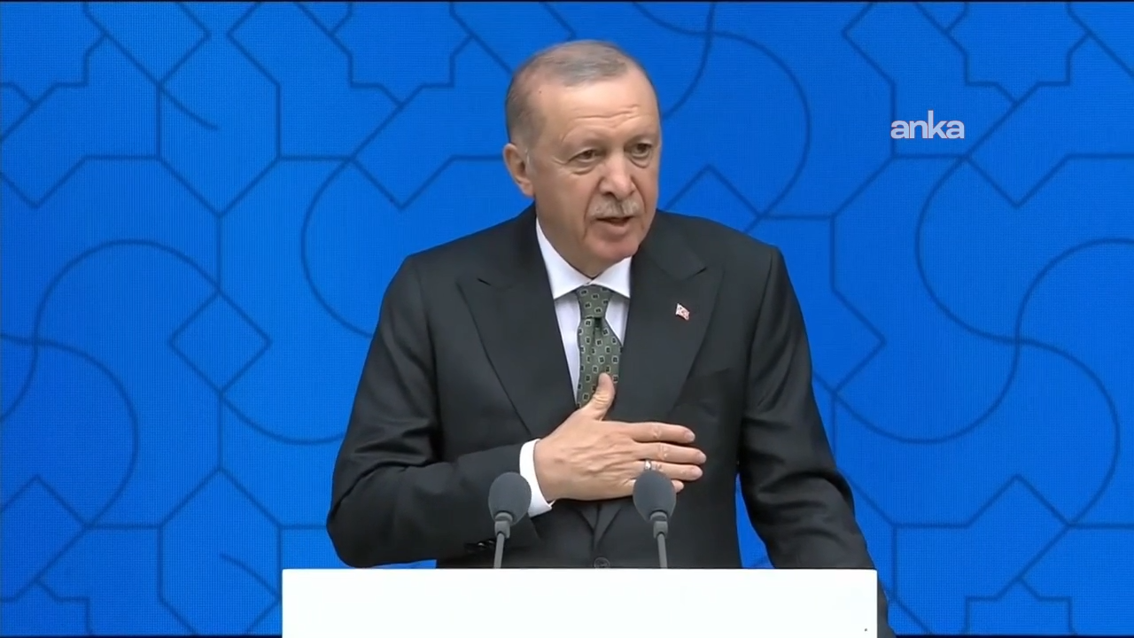 Cumhurbaşkanı Erdoğan, İran Cumhurbaşkanı Pezeşkiyan ile telefonda görüştü