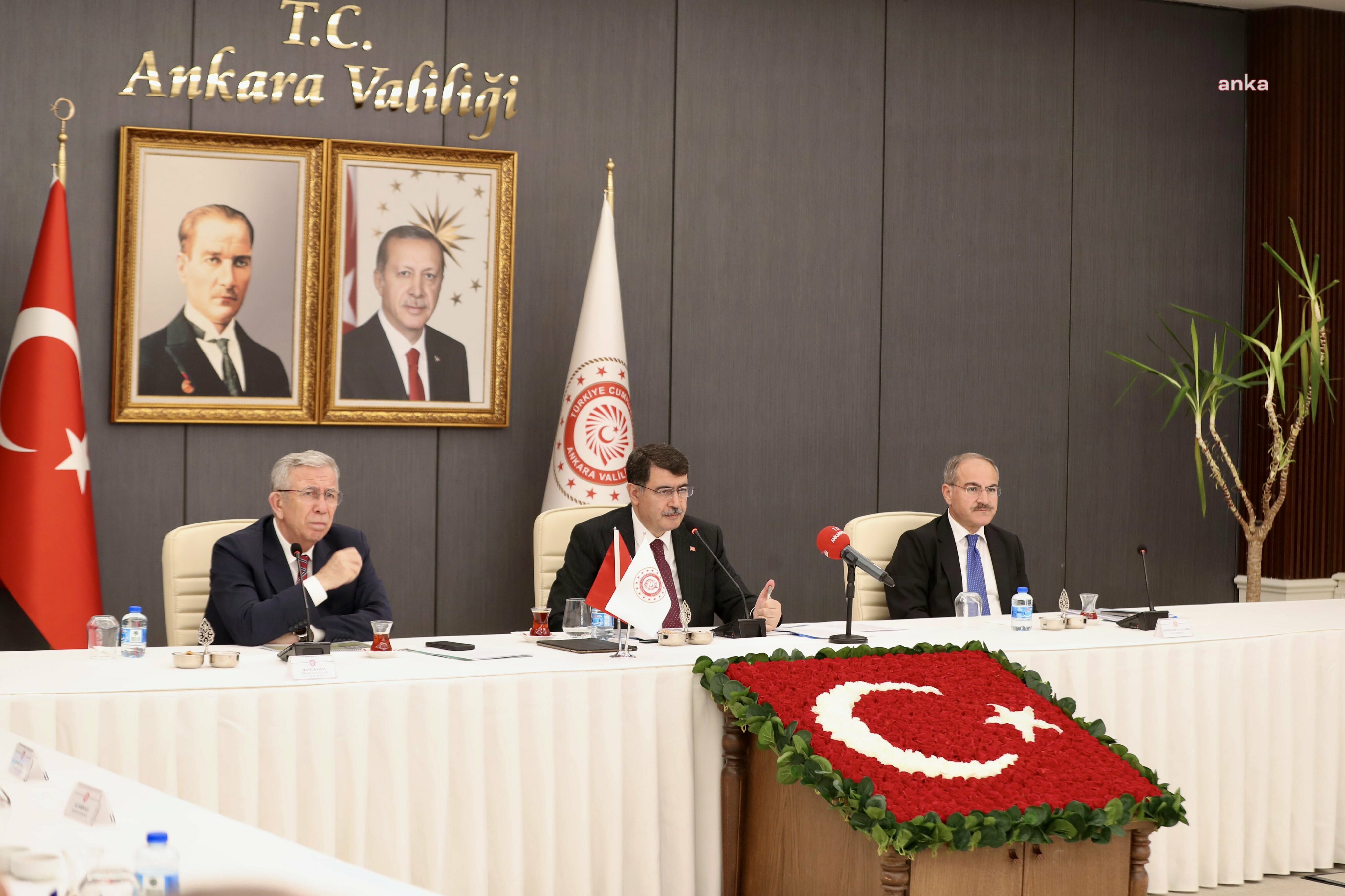Ankara İl Hayvan Hakları Komisyonu, başıboş sokak hayvanları gündemiyle toplandı