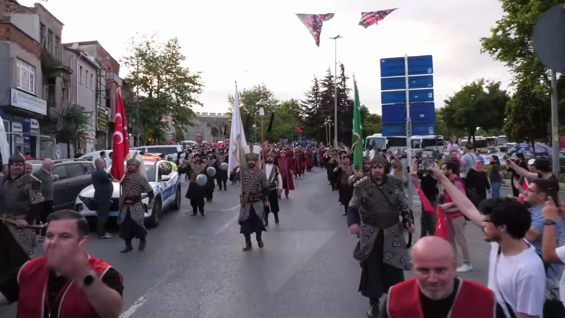İBB Başkan Vekili Nuri Aslan: Fatih Sultan Mehmet Han, İstanbul'u fethetmiş, Ekrem İmamoğlu da tüm İstanbulluların kalplerini, gönüllerini fethetmiş