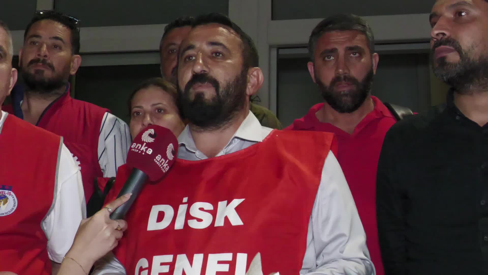İZENERJİ ve İZELMAN işçileri grevde: Toplu sözleşme görüşmelerinde anlaşma sağlanamadı