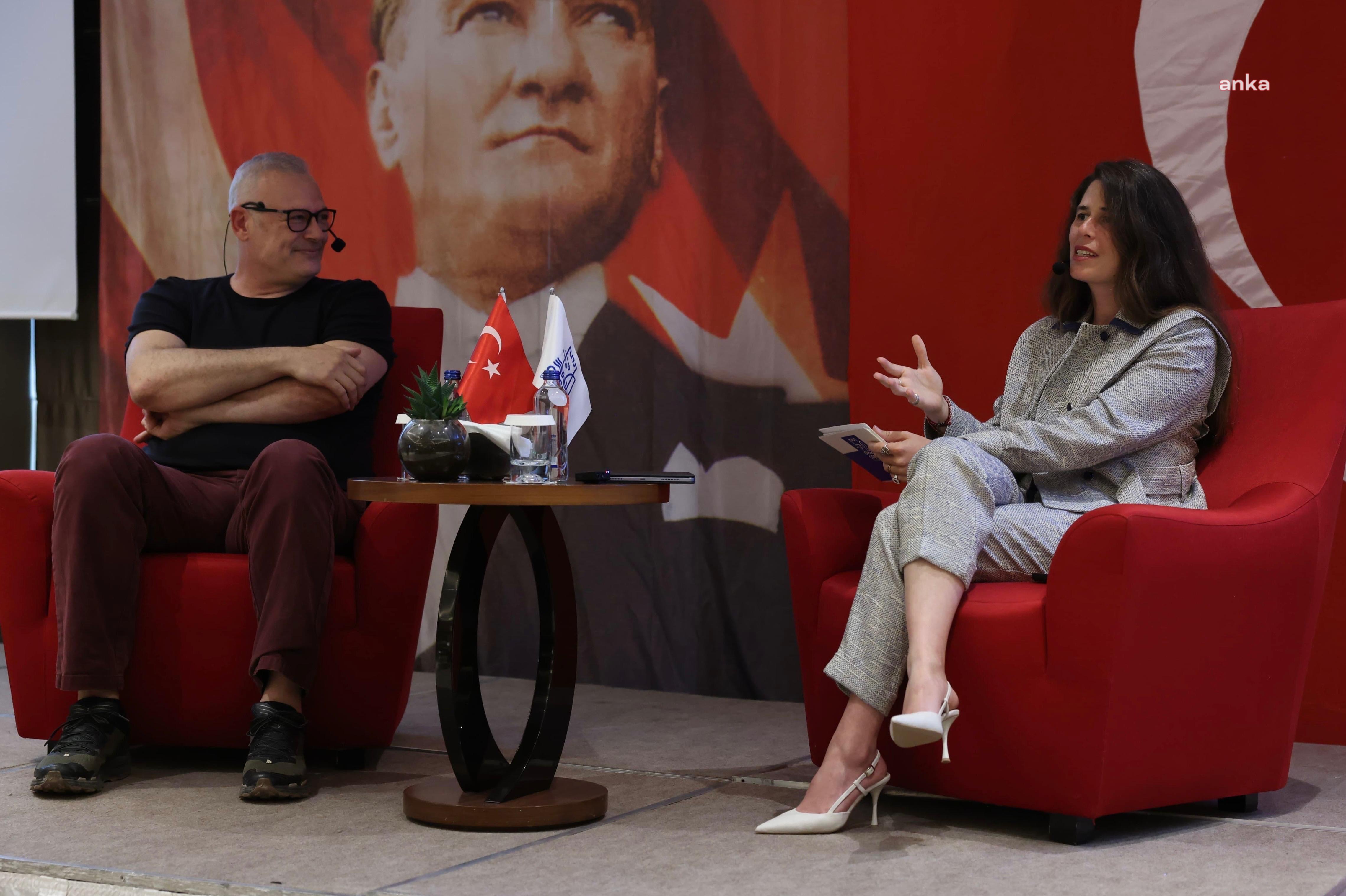 Levent Üzümcü, Çeşme’de ‘sanat ve yaşam’ üzerine konuştu
