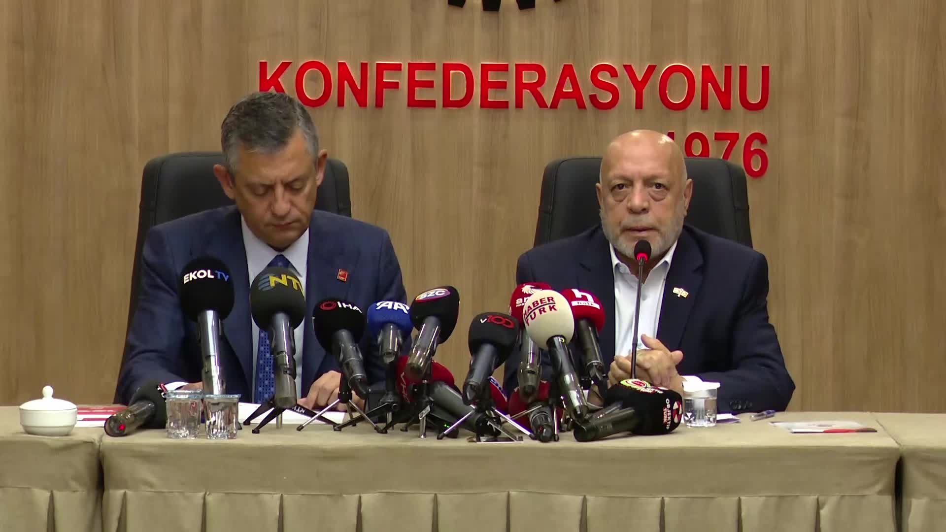 HAK-İŞ Genel Başkanı Mahmut Arslan: "Özel'in asgari ücretle ilgili yaptığı tespit ve değerlendirmeleri büyük ölçüde bizim de taleplerimiz"