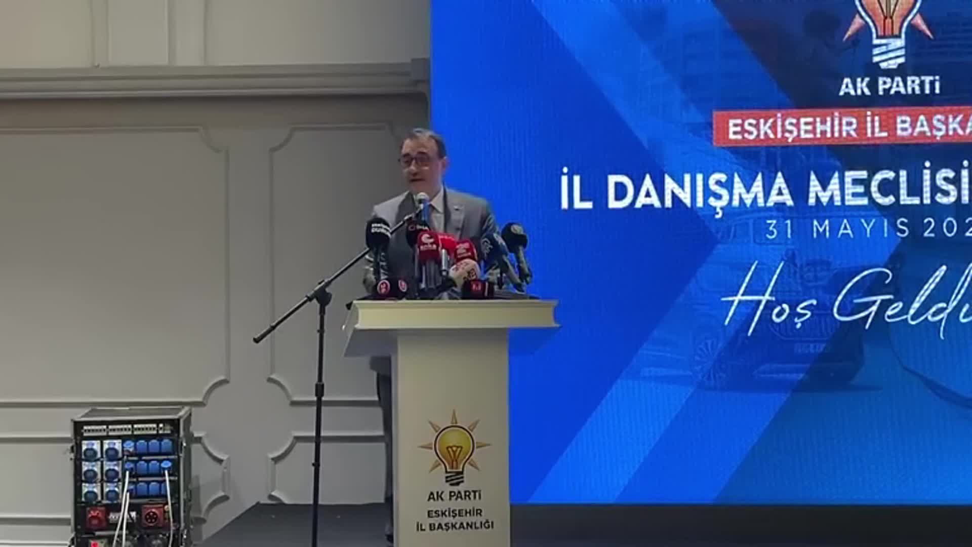 AK Parti Eskişehir Milletvekili Fatih Dönmez: Hoplasanız da zıplasanız da Cumhurbaşkanımızı deviremezsiniz
