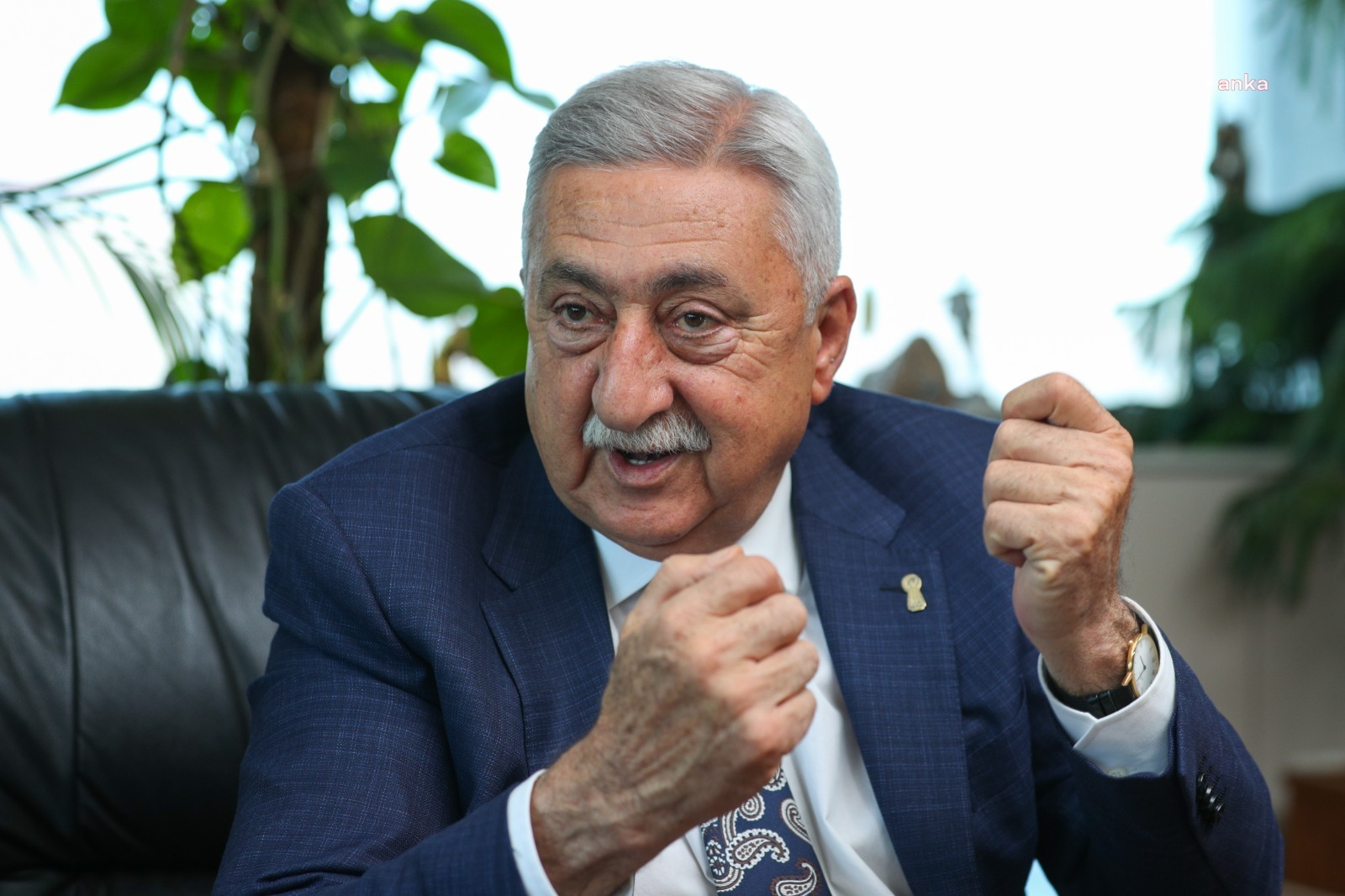 TESK Genel Başkan Palandöken: "Depremden en ağır şekilde etkilenen illerimizde vergi yükümlülüklerinin ertelenmesi, esnafımıza rahat nefes aldıracaktır"