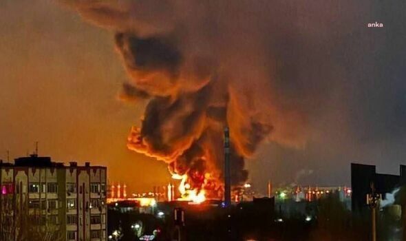 Rusya-Ukrayna savaşında tansiyon yükseldi...  İstanbul görüşmeleri öncesi Ukrayna’dan Rusya’nın derinliklerine İHA saldırısı