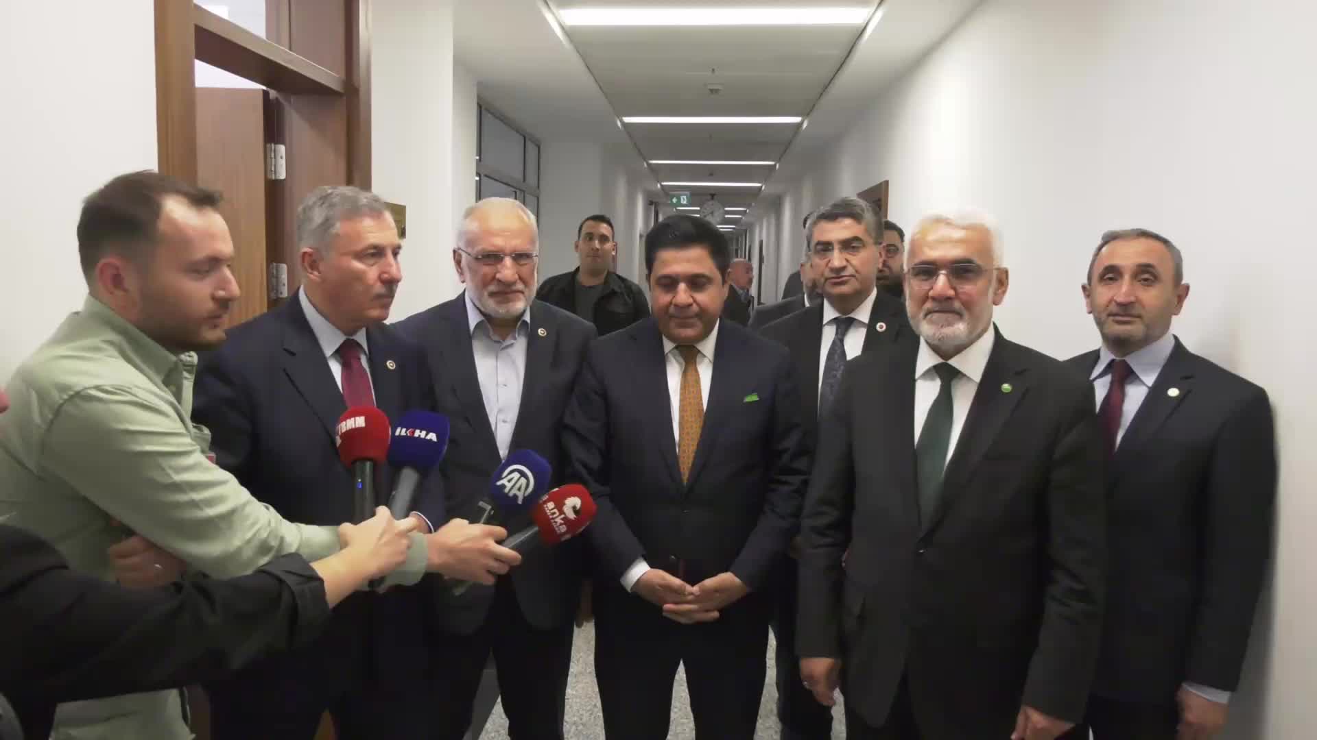 Yeni Yol Partisi Grubu, TBMM'de HÜDA PAR'ı ziyaret etti