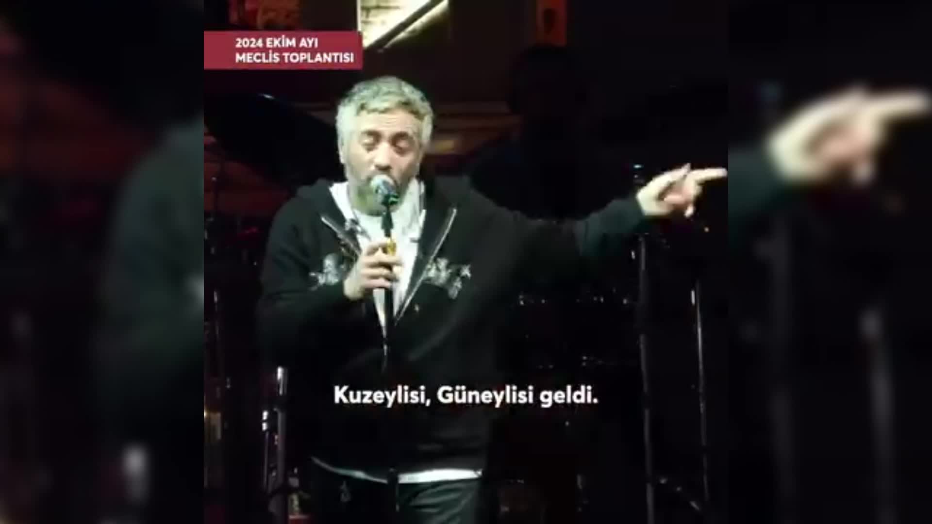 Ahmet Özer'in kızı Seraf Özer’den pano ve afiş tepkisi: “Tüm İstanbul’u babama ait sözlerle donatıyorlar”