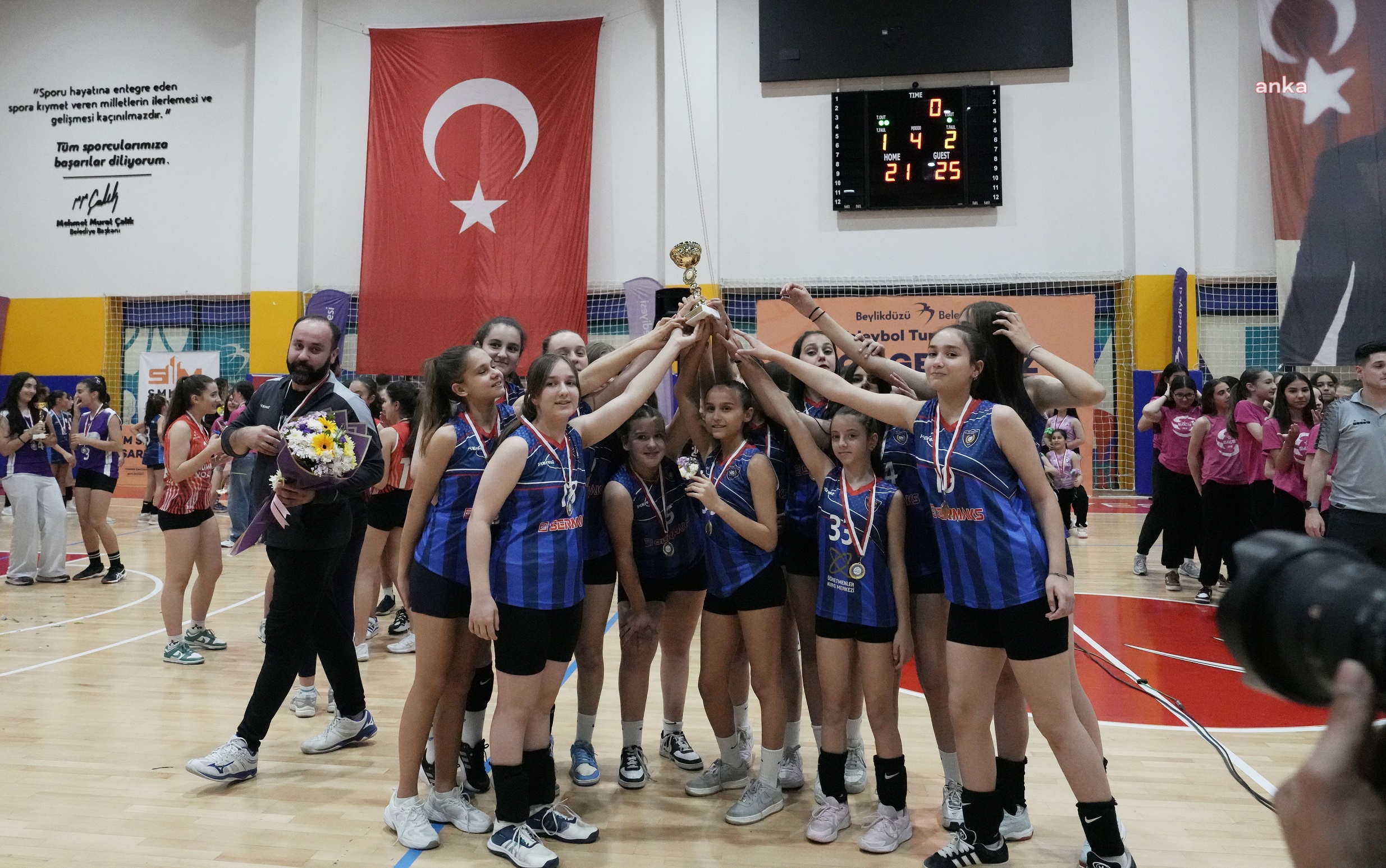 Beylikdüzü Voleybol Turnuvası’nda şampiyonlar belli oldu