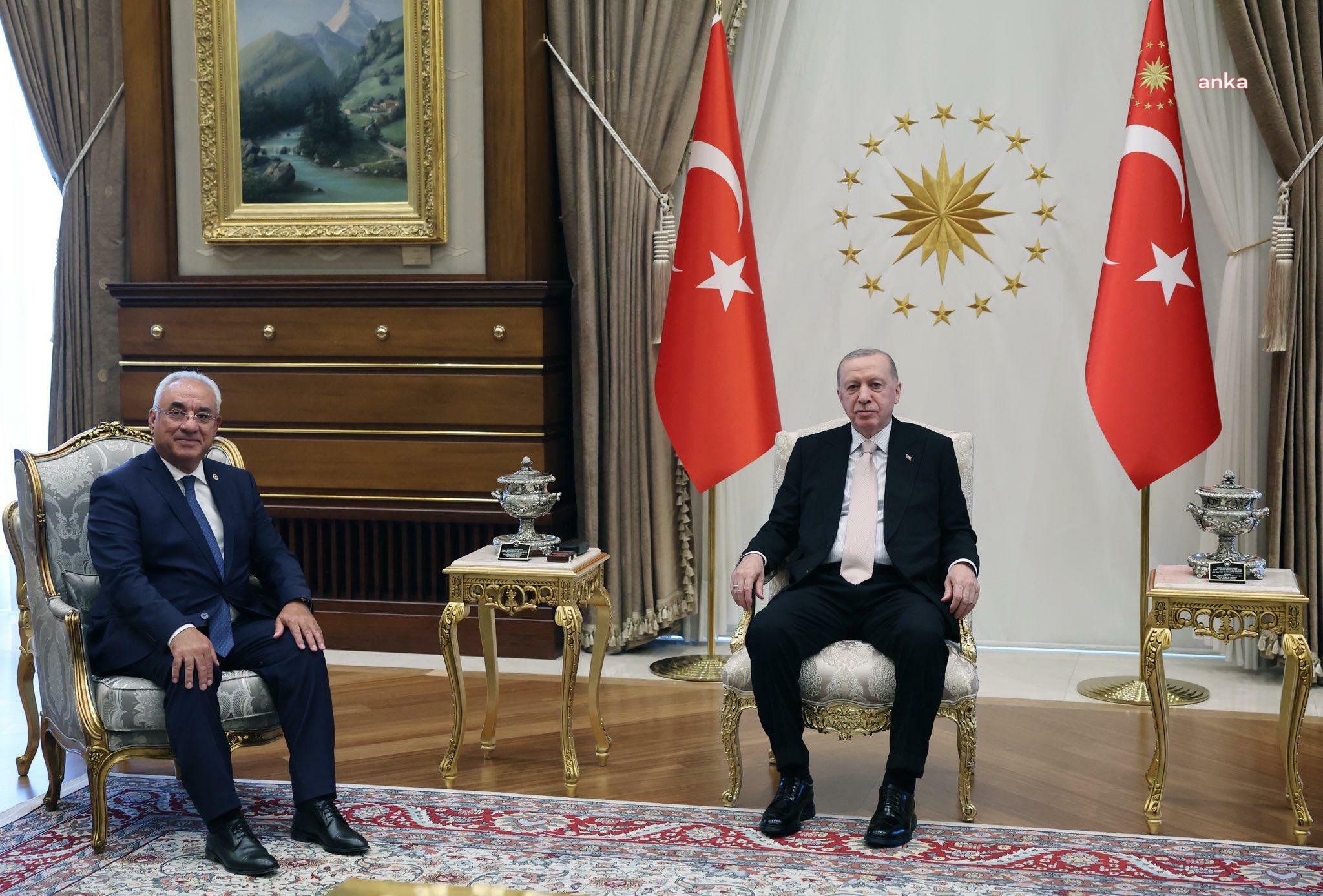 Önder Aksakal, Cumhurbaşkanı Erdoğan ile görüşmesini anlattı: “Yeni anayasa ile ilgili 42’nci ve 66’ıncı maddelerde tavizimizin olmadığını söyledik”