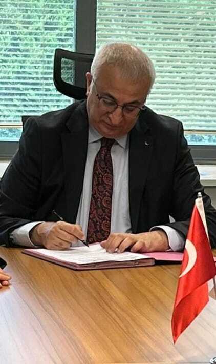 Yargıda Birlik Derneği ve Sakarya Üniversitesi Hukuk Fakültesinden Türk Devletleri Teşkilatında İnsan Haklarını geliştirecek imza