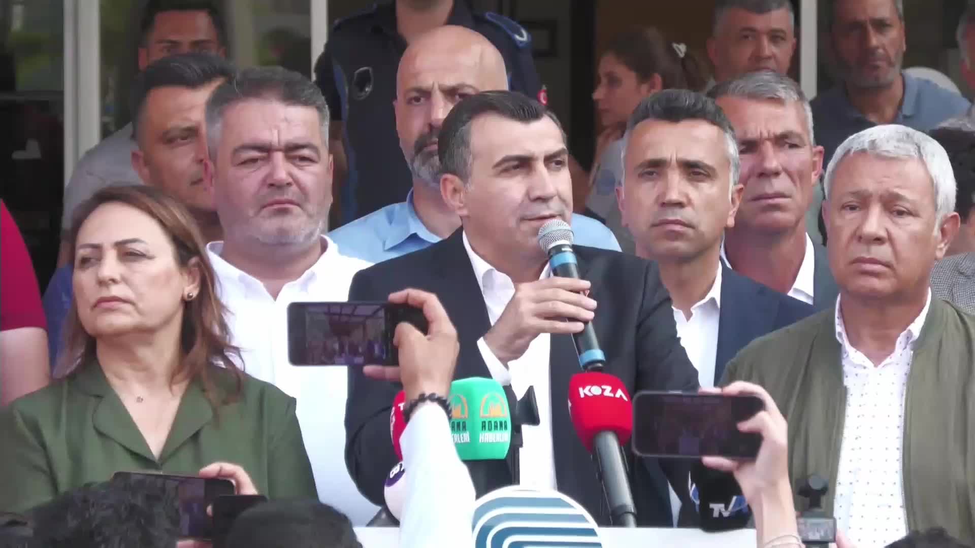 Zeydan Karalar: Elinizde delil varsa yazın iddianameyi, yazamıyorlar. O zaman elinizde delil yok demektir