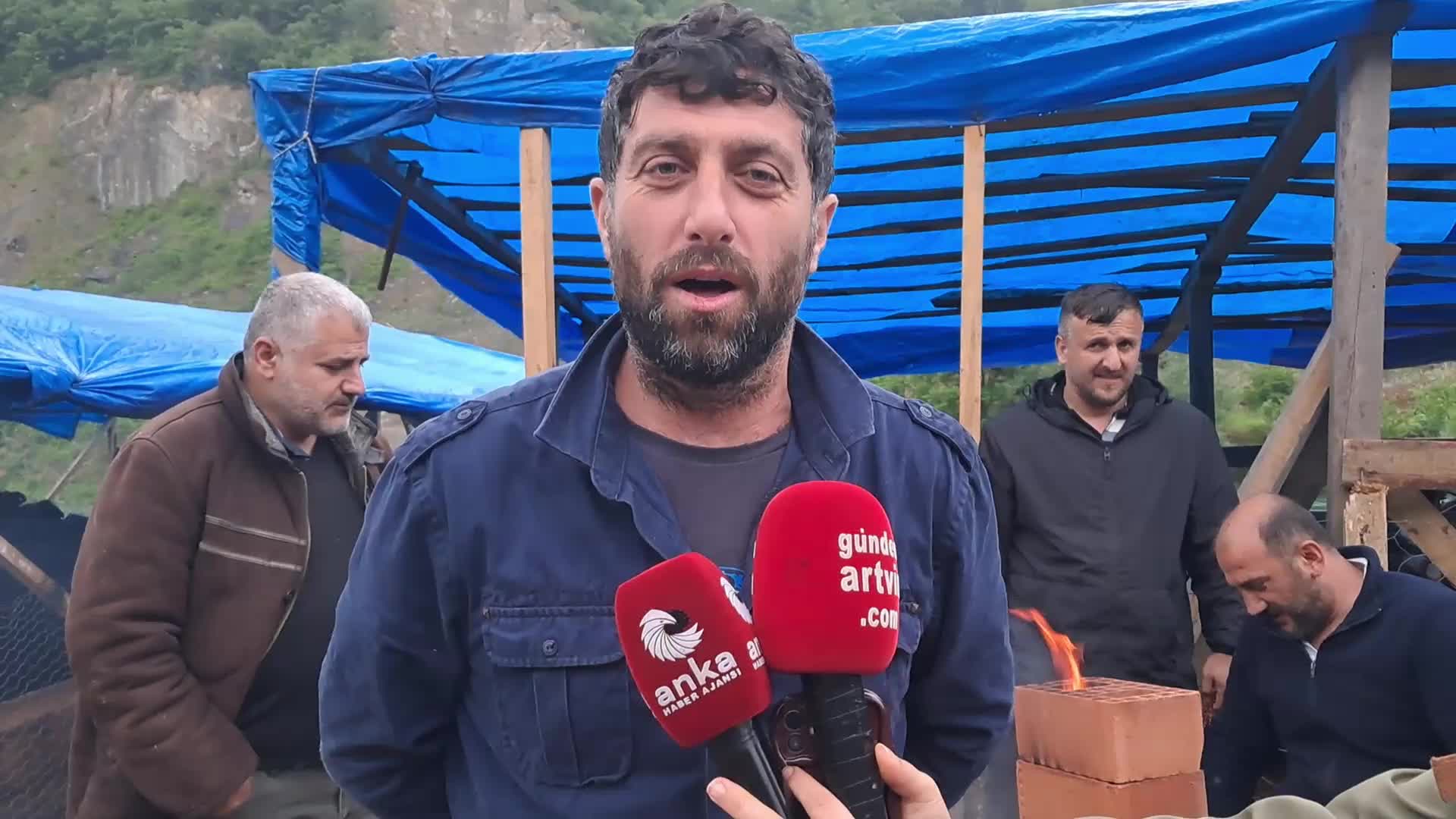 Artvin’de kurban pazarı kan ağlıyor... Artvinli besici: “Gelen giden yok, kendi aramızda para toplayıp koyunu kesip kendimiz yiyoruz"