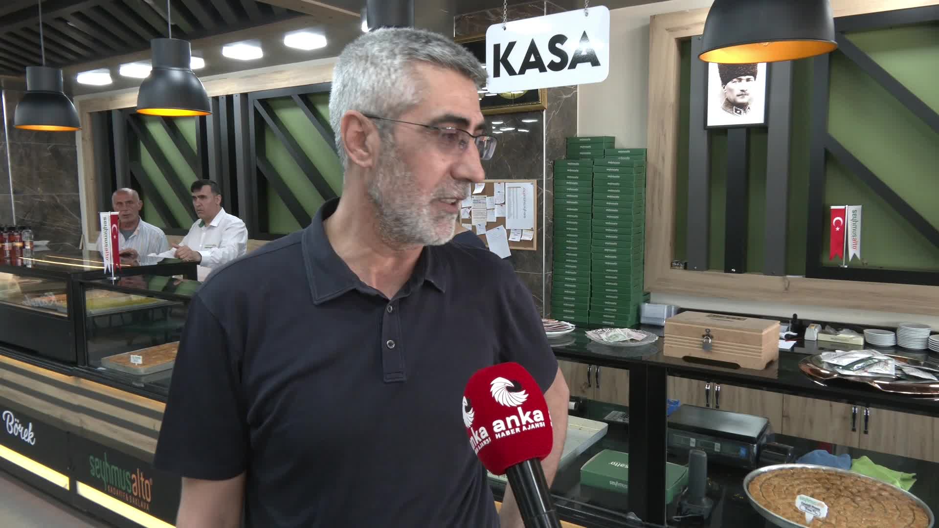 Kurban Bayramı için tatlı alışverişleri başladı... "Fıstığa, cevize gelen zammı yansıtmıyoruz"