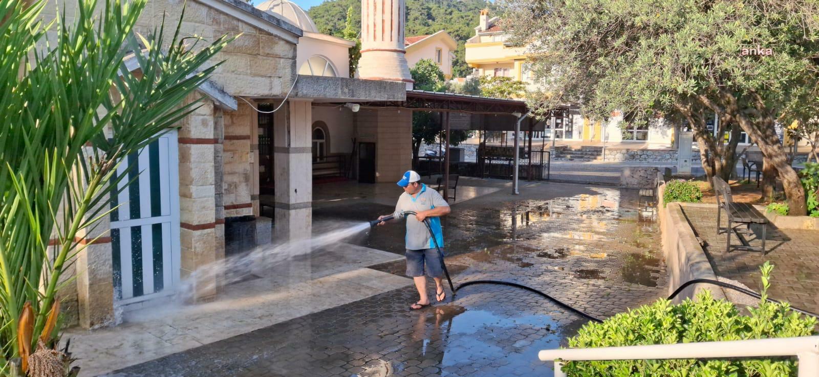 Marmaris Belediyesi’nden bayram öncesi yoğun mesai