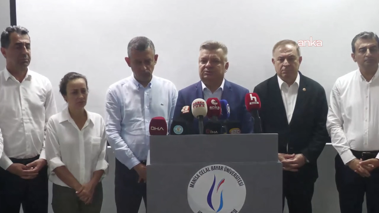 Başhekim Topçu'dan Ferdi Zeyrek'in durumuyla ilgili açıklama: "Başkanımızın tüm yoğun bakım tedavileri olması gerektiği gibi devam ediyor"
