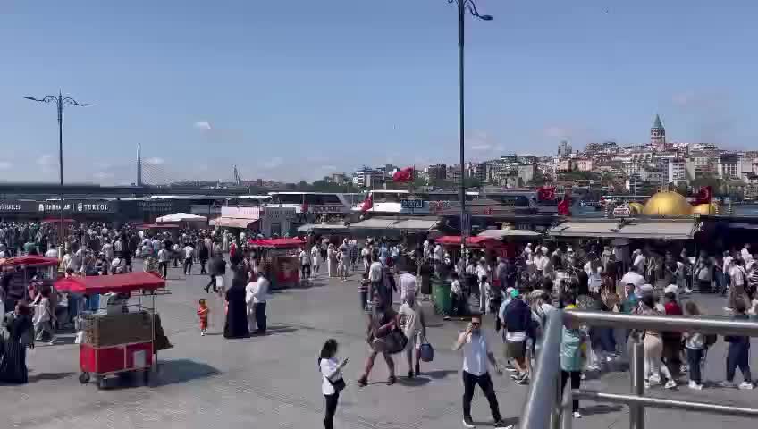 Eminönü'nde bayram yoğunluğu