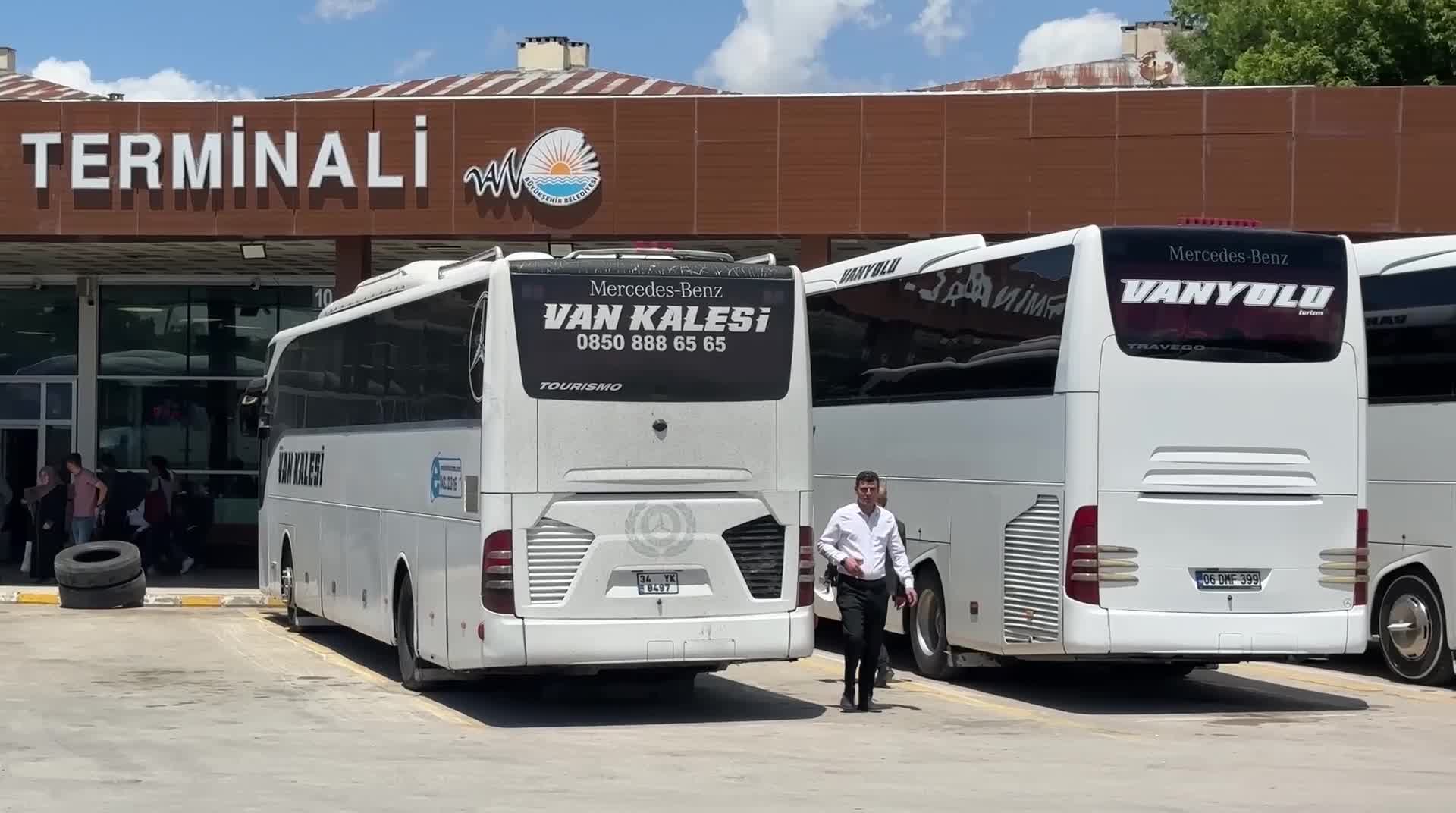 Van'da otogar esnafı, bayramda umduğunu bulamadı: "Millette para yok, tatil amaçlı giden çok az"