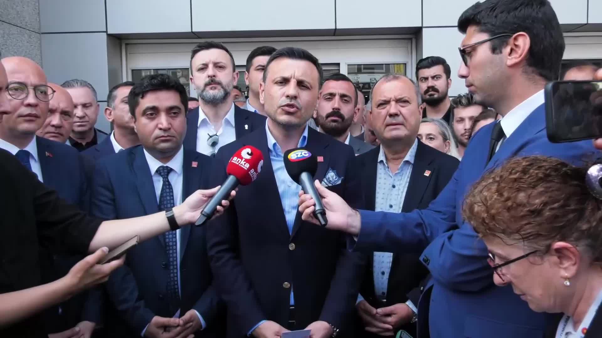 Özgür Çelik’ten Gaziosmanpaşa tepkisi: “Tam anlamıyla bir milli irade gaspı yaşandı. Halkın iradesine çöktüler”