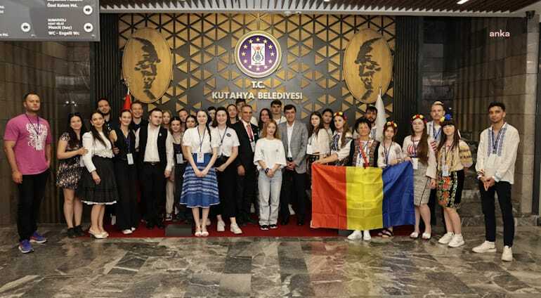 Kütahya Belediye Başkanı Kahveci, Synaos Fikir Kulübü Derneği'ni ağırladı