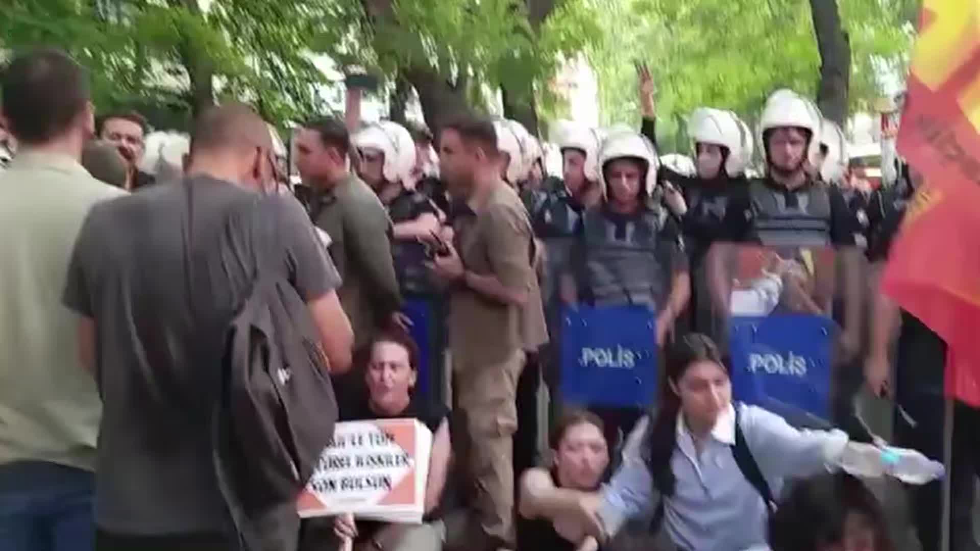Ankara’da Filistin protestosuna polis müdahalesi