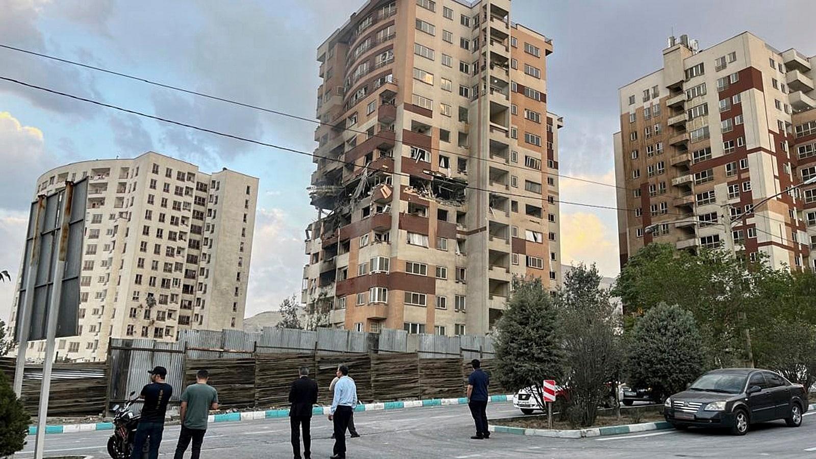 İran: İsrail saldırısında nükleer üzerine çalışan altı bilim insanı hayatını kaybetti
