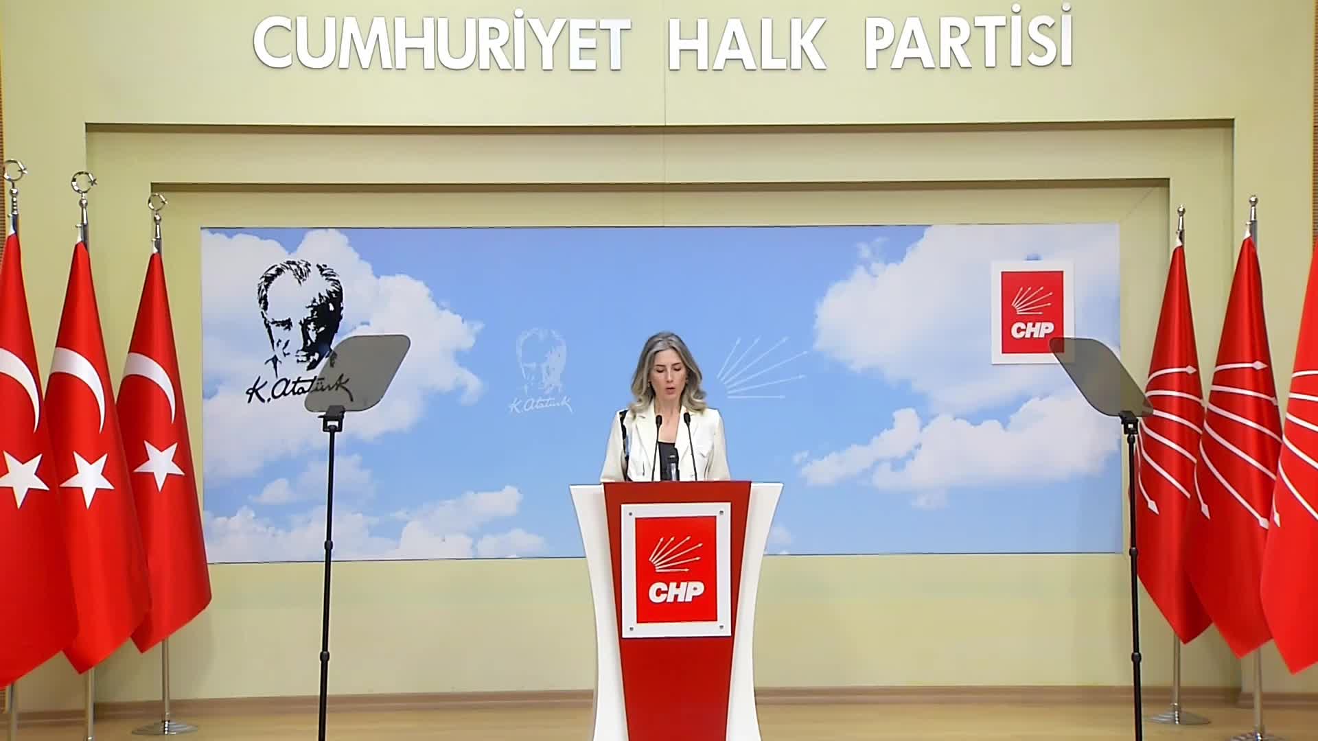 Gülşah Deniz Atalar: "İnsanımız kendi vatanının denizine, doğasına ve tarihine yabancılaştırılıyor"