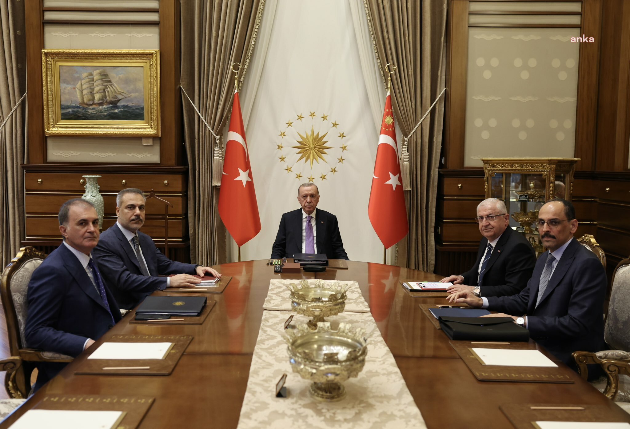 Cumhurbaşkanı Erdoğan’ın başkanlığında güvenlik toplantısı gerçekleştirildi