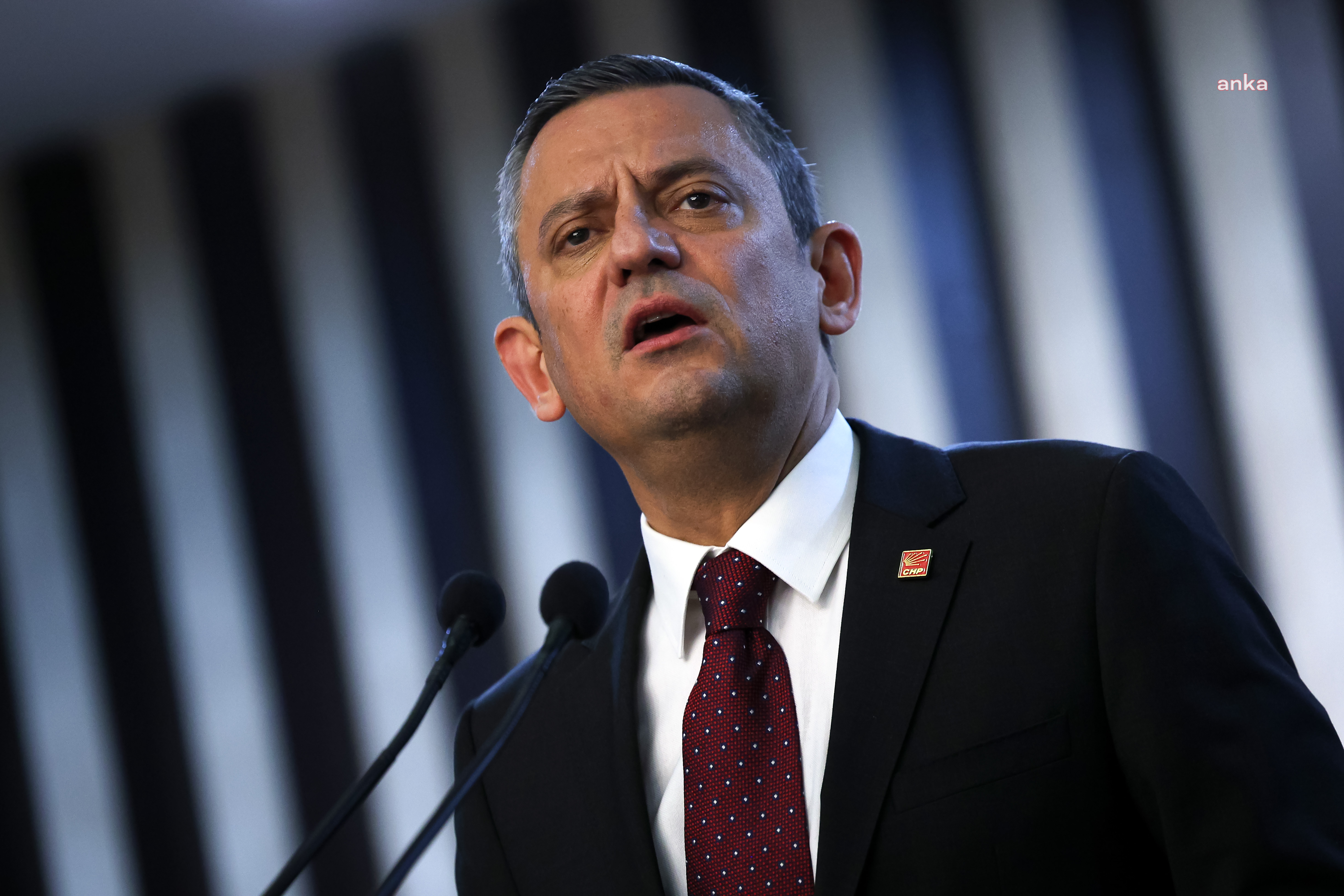 Özgür Özel: “Kurultay davasında butlan ya da kayyum kararı çıkarsa tanımam”