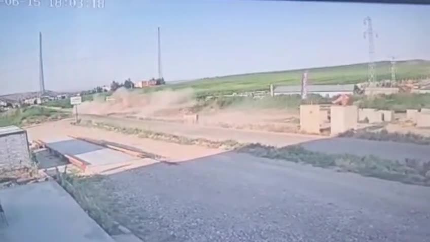 Diyarbakır’da çocuğun kullandığı otomobilin takla atması sonucu 1 çocuk öldü, 4 çocuk yaralandı