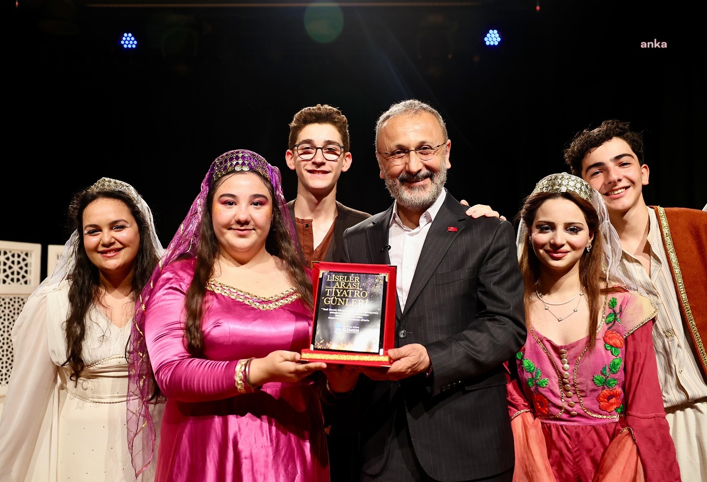 Eyüpsultan Liselerarası Tiyatro Günleri, “Yedi Kocalı Hürmüz” ile final yaptı