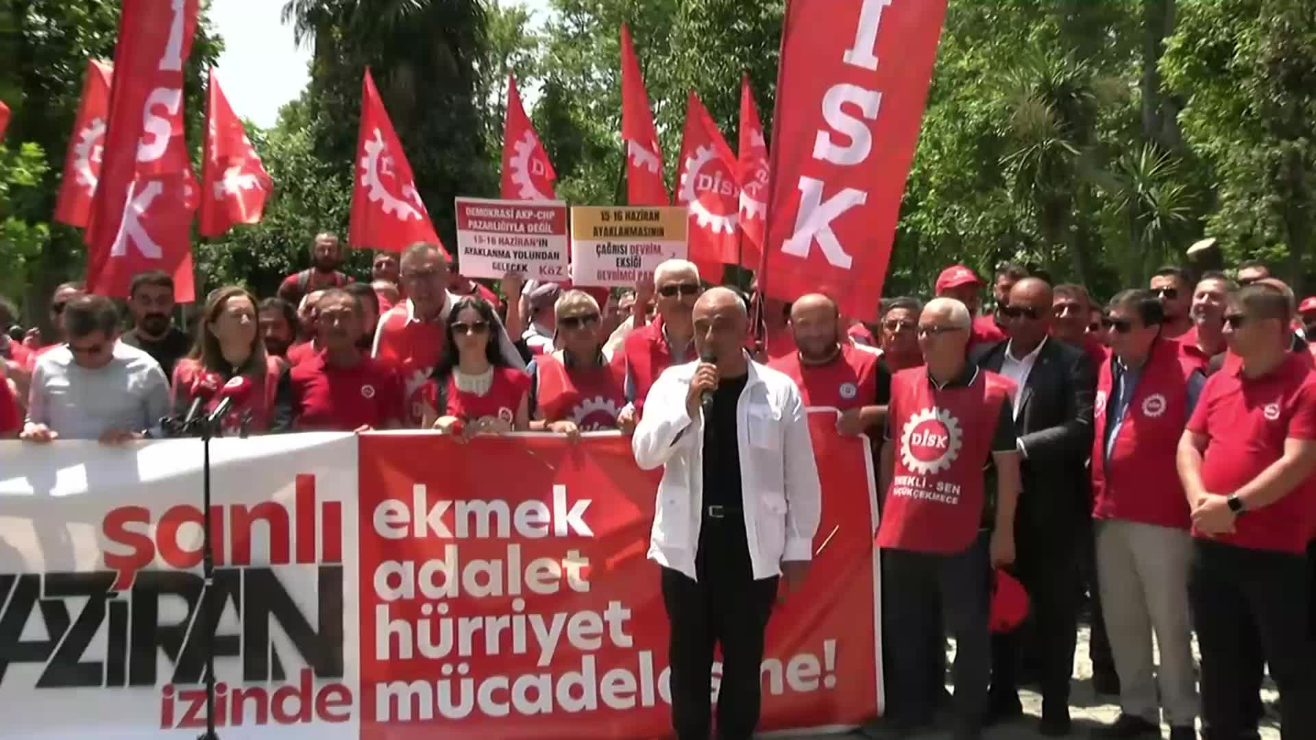 15-16 Haziran direnişinin 55. yılında DİSK’ten açıklama: İçinden geçtiğimiz karanlık dönemde işçilere yol gösteriyor
