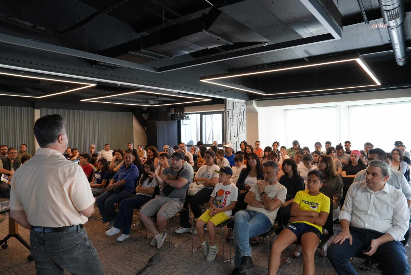 Kartal Makina Hangar’da “Meslek Tanıtım Günü” düzenlendi