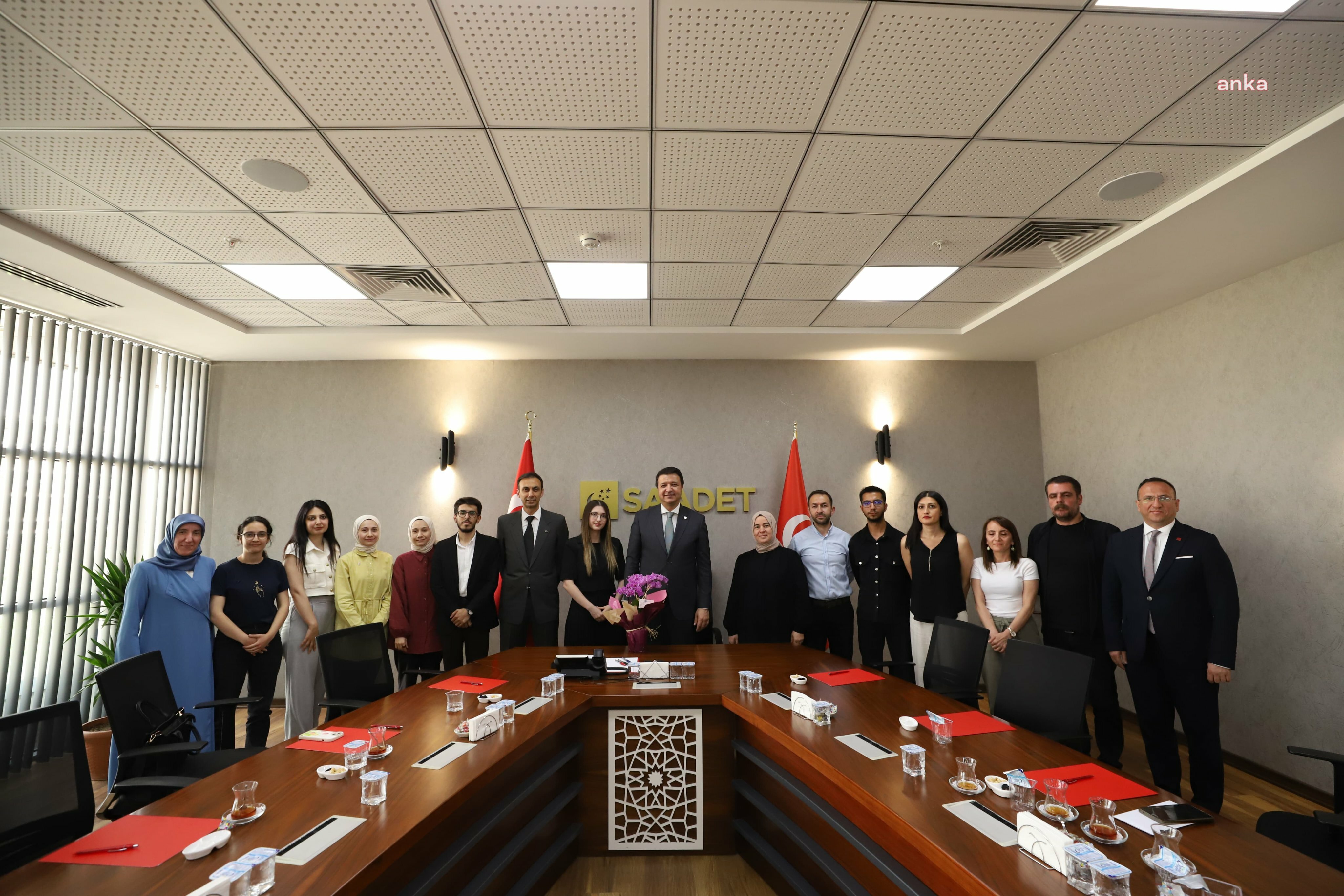 Mahmut Arıkan, öğretmen heyetini kabul etti