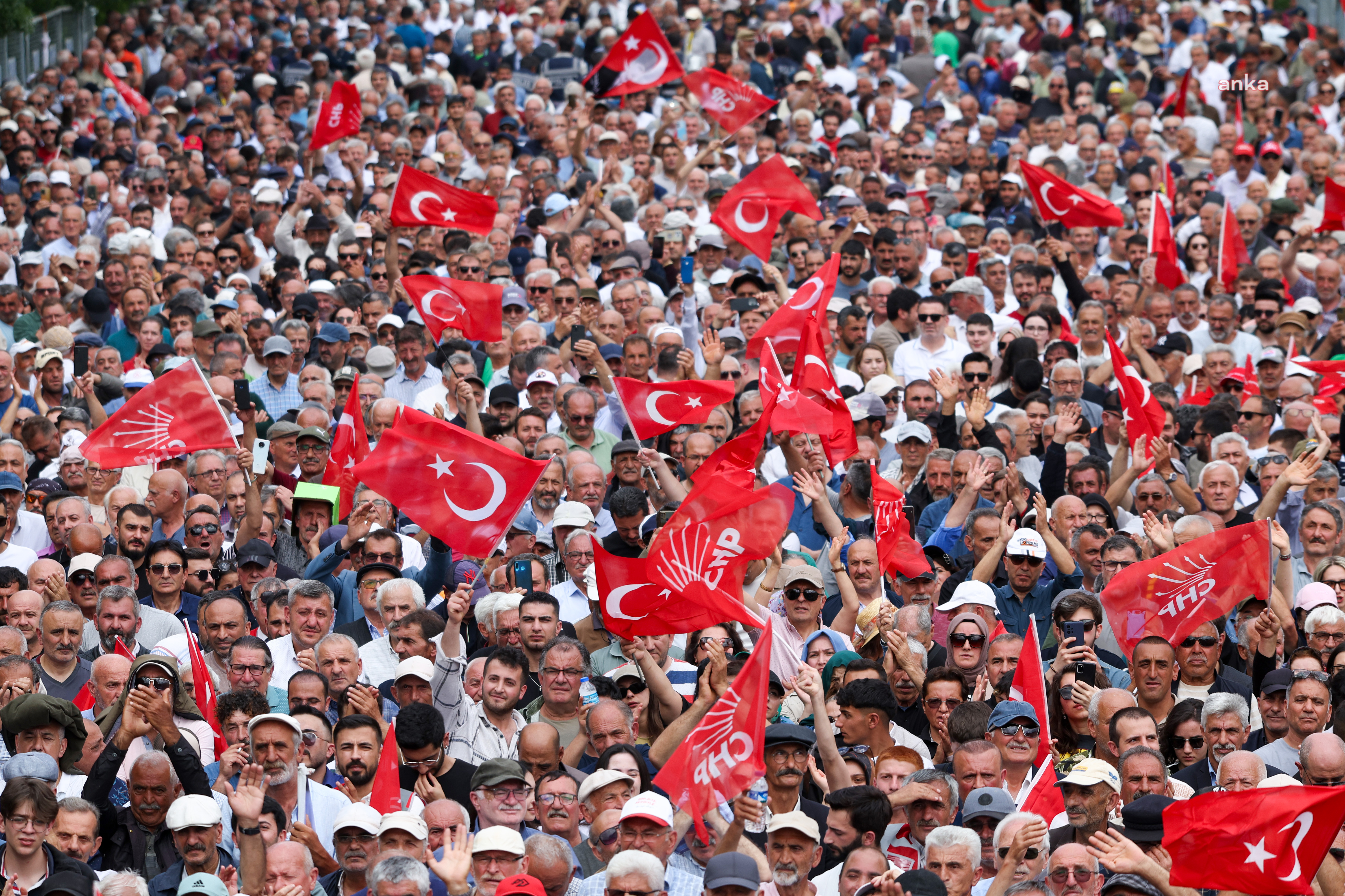 CHP kurmaylarından 30 Haziran değerlendirmesi: “Gündemimiz dava değil, meydanlar”